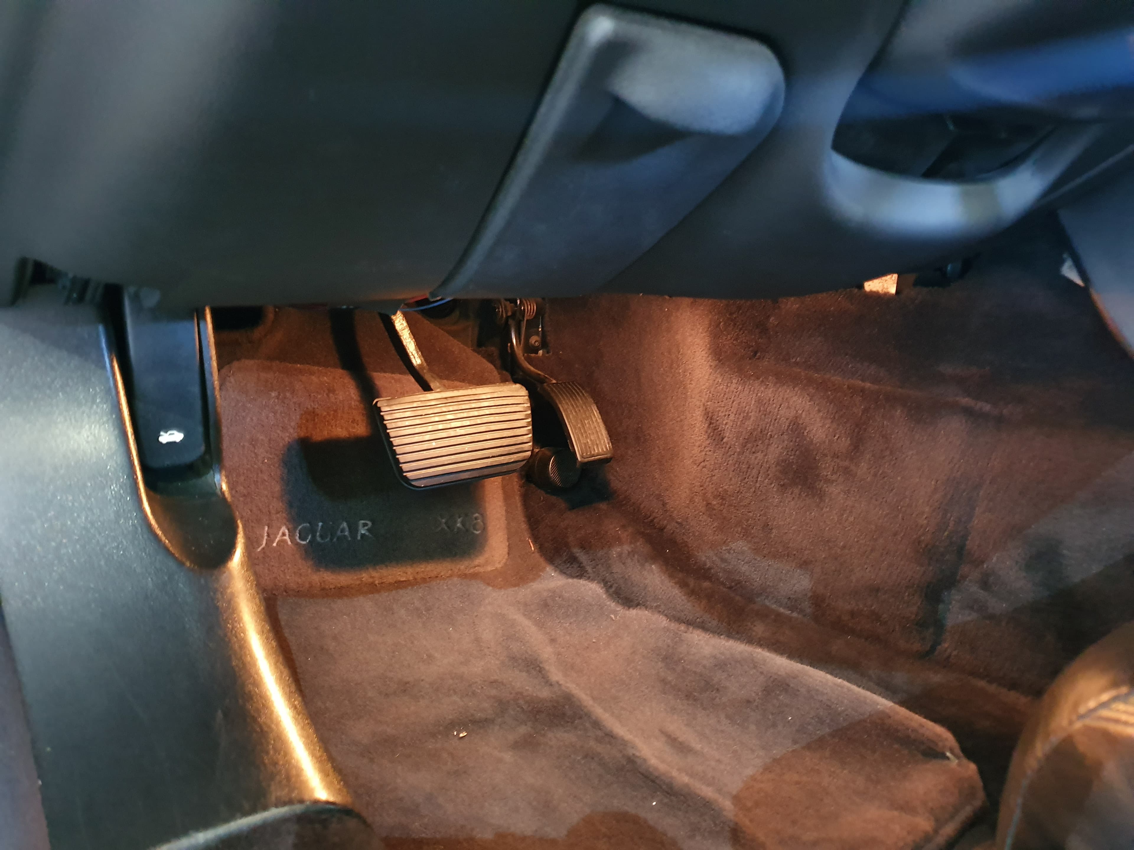 Jaguar XK 8 Coupé · Ano 1997 — imagen 22