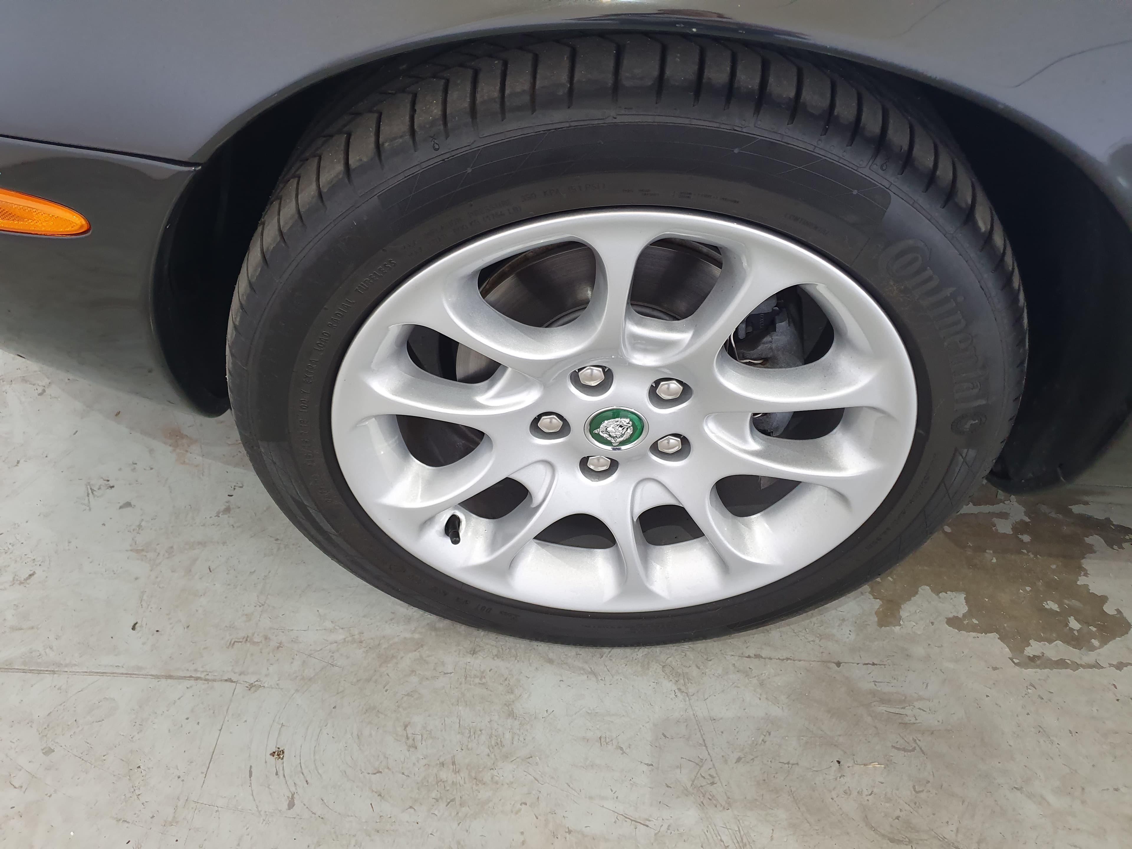 Jaguar XK 8 Coupé · Ano 1997 — imagen 10