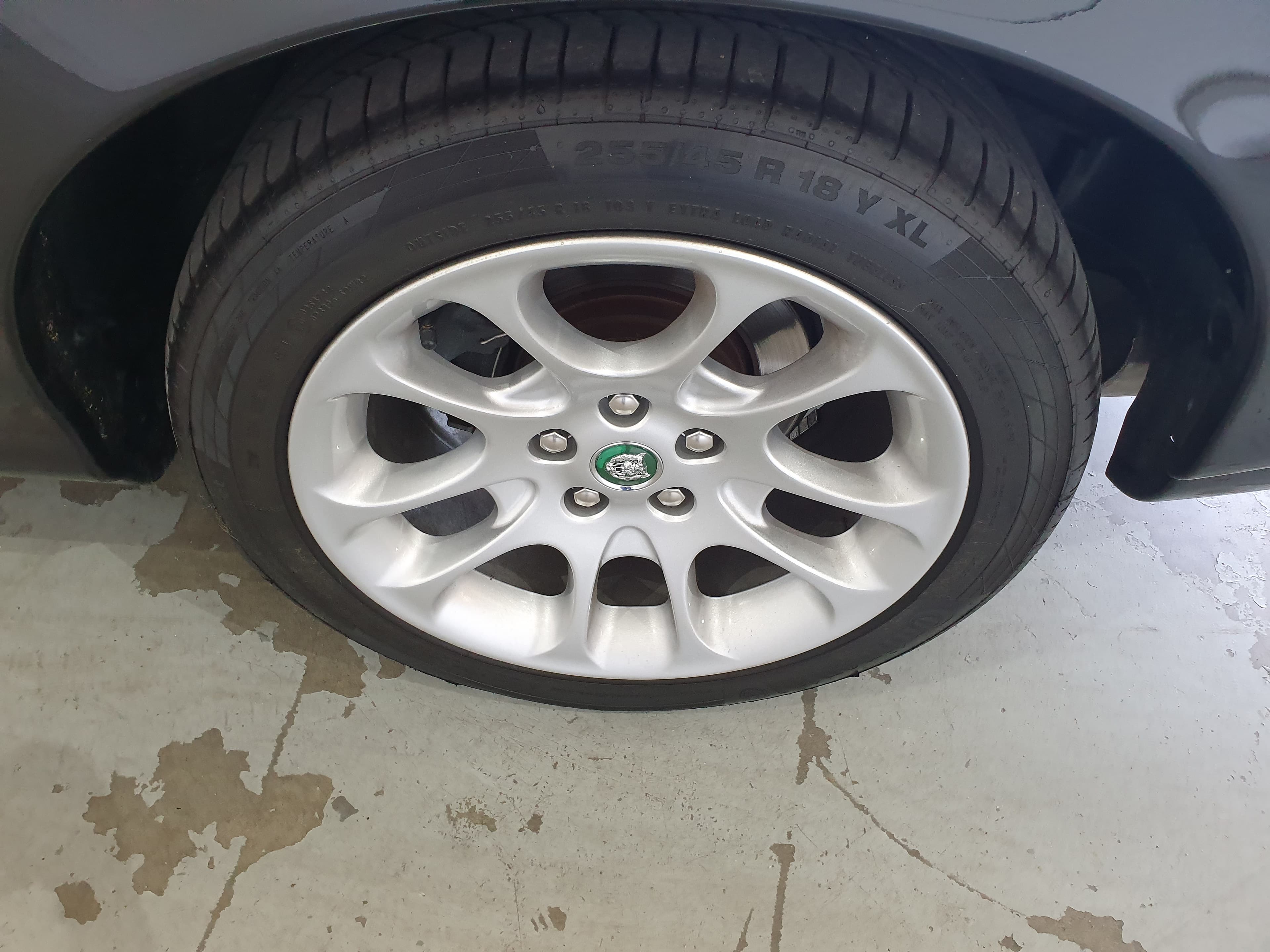 Jaguar XK 8 Coupé · Ano 1997 — imagen 11