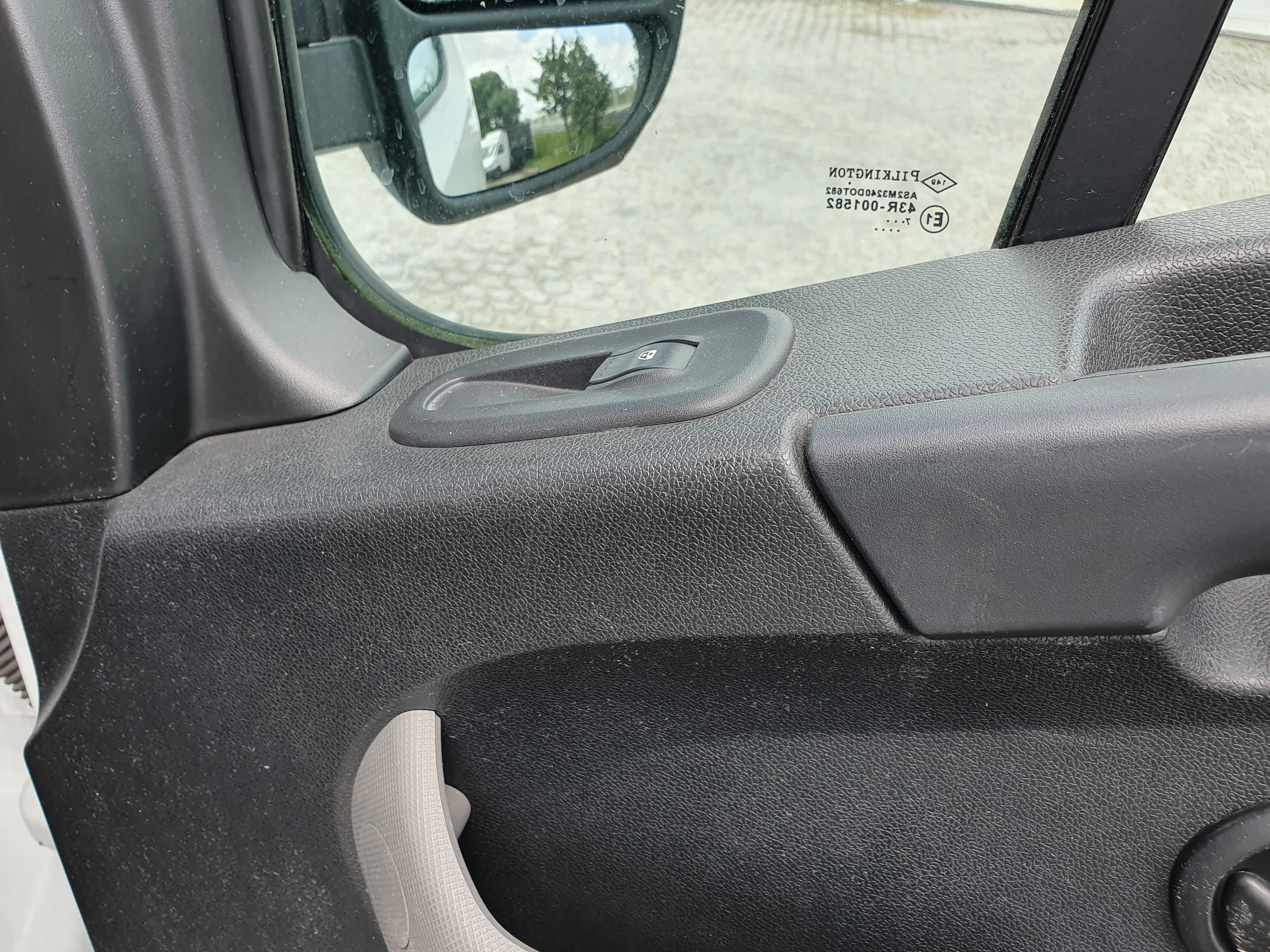 Opel Movano 2.3 CDTI · Ano 2018 — image 24