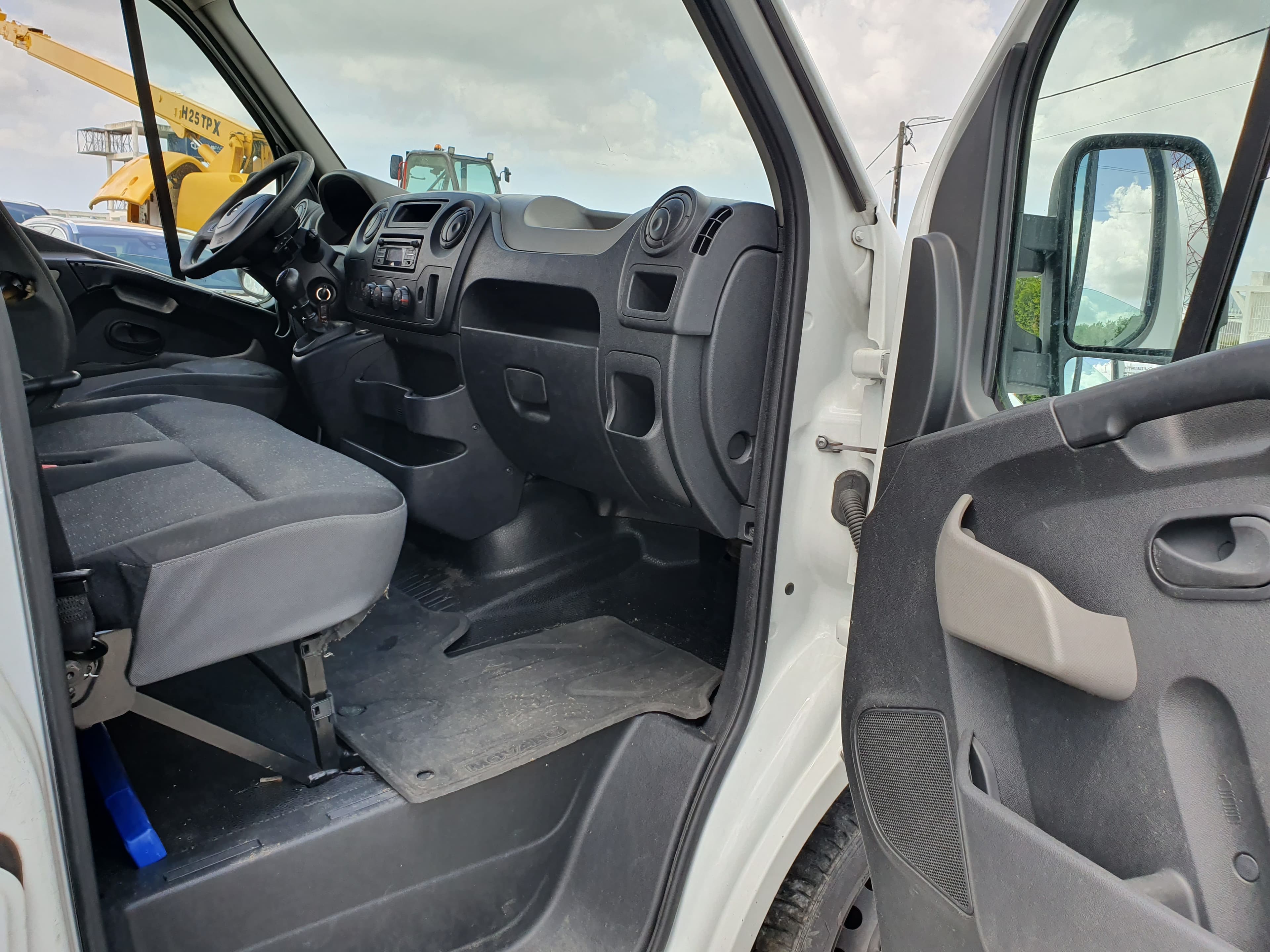 Opel Movano 2.3 CDTI · Ano 2018 — image 20