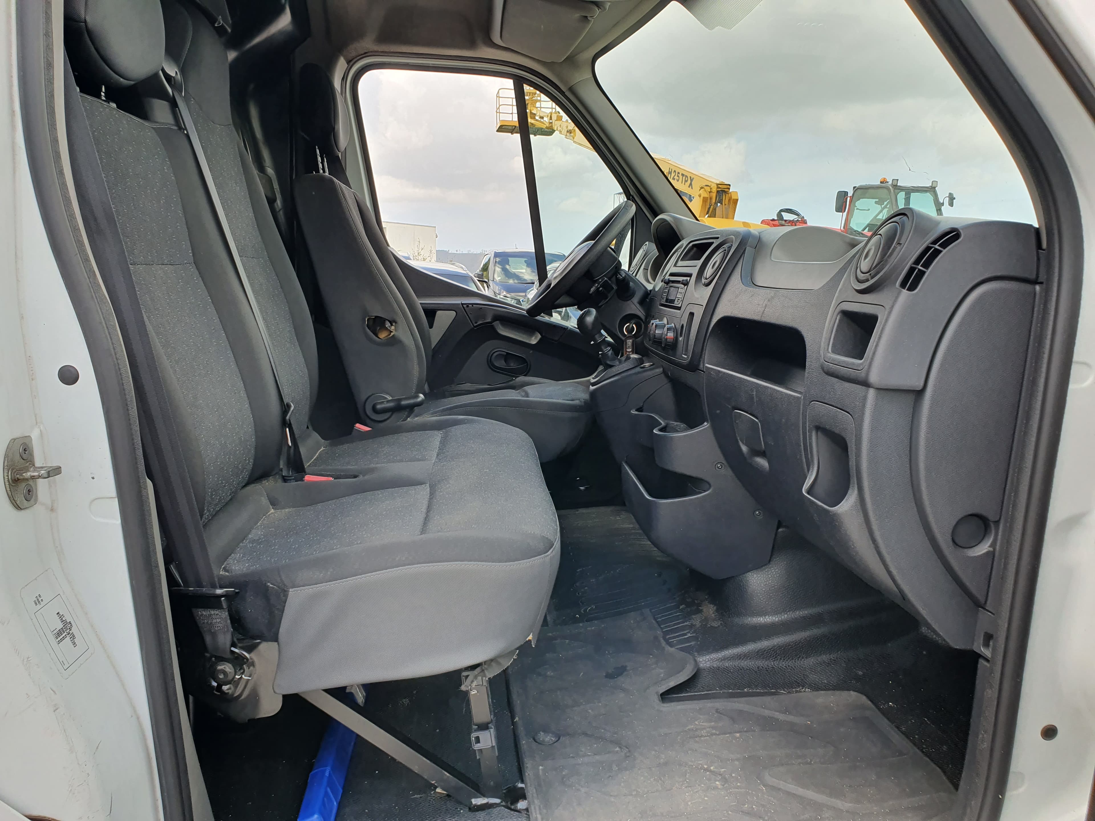 Opel Movano 2.3 CDTI · Ano 2018 — image 22