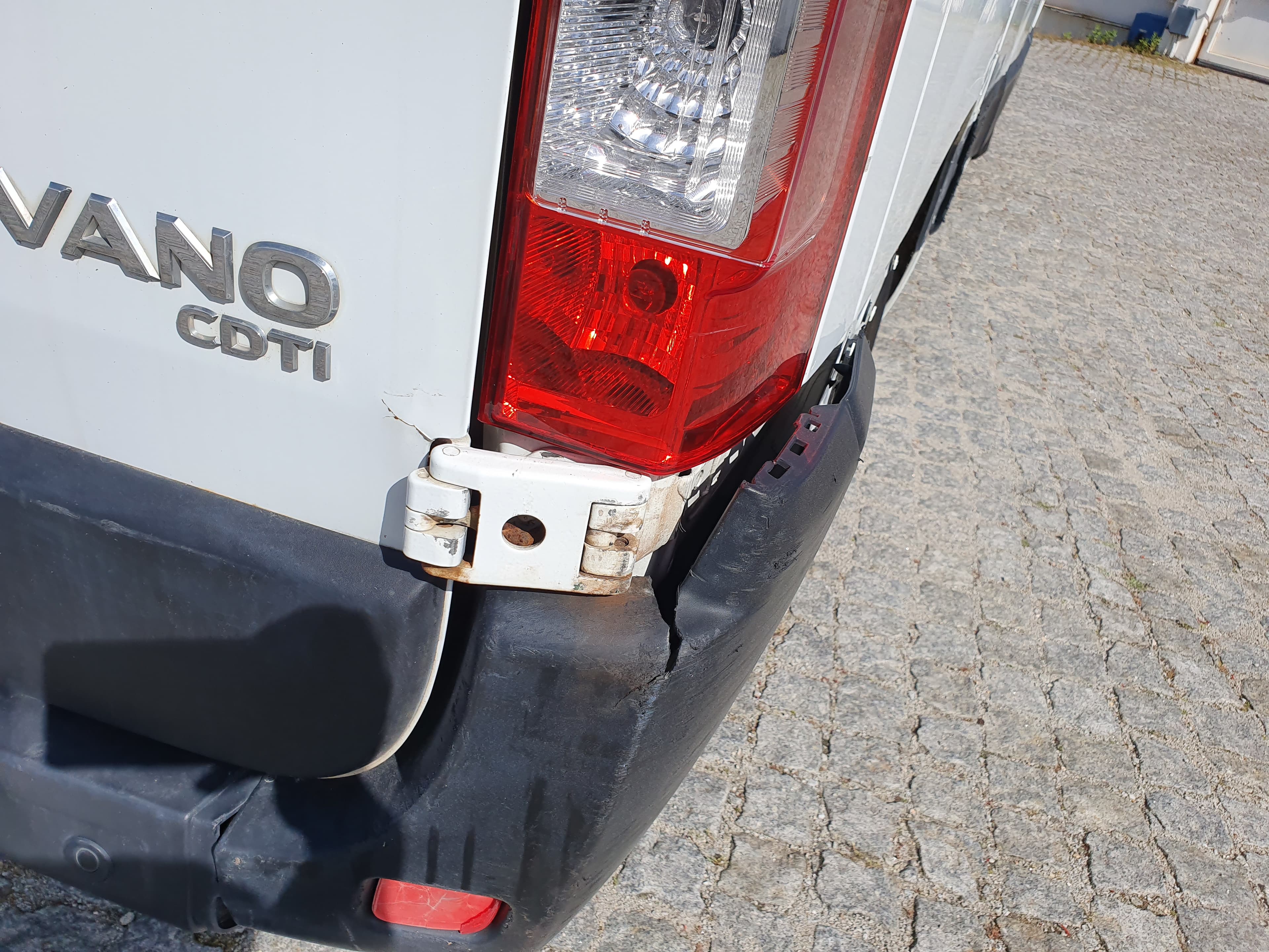 Opel Movano 2.3 CDTI · Año 2016 — imagen 10