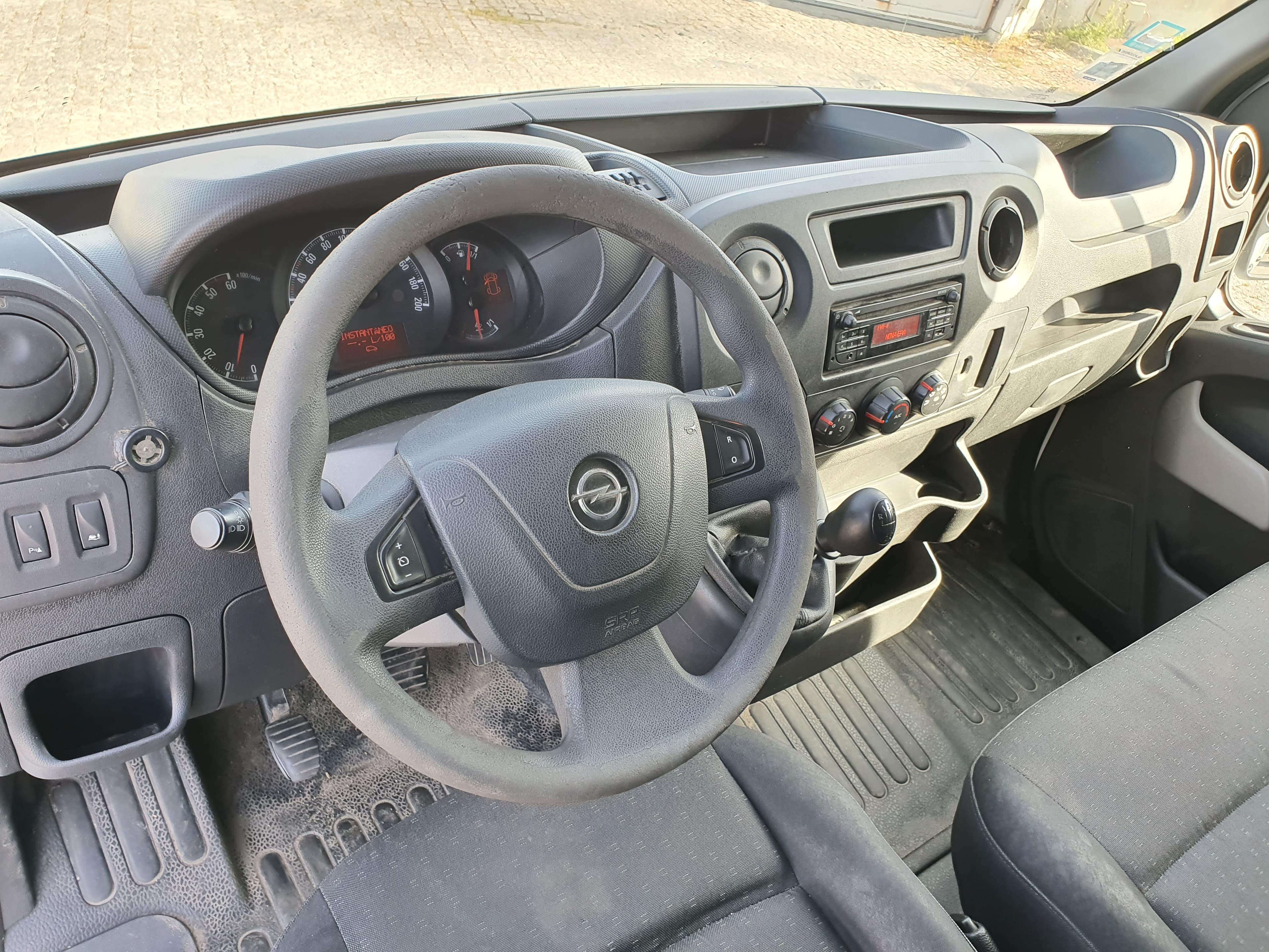 Opel Movano 2.3 CDTI · Ano 2018 — image 31