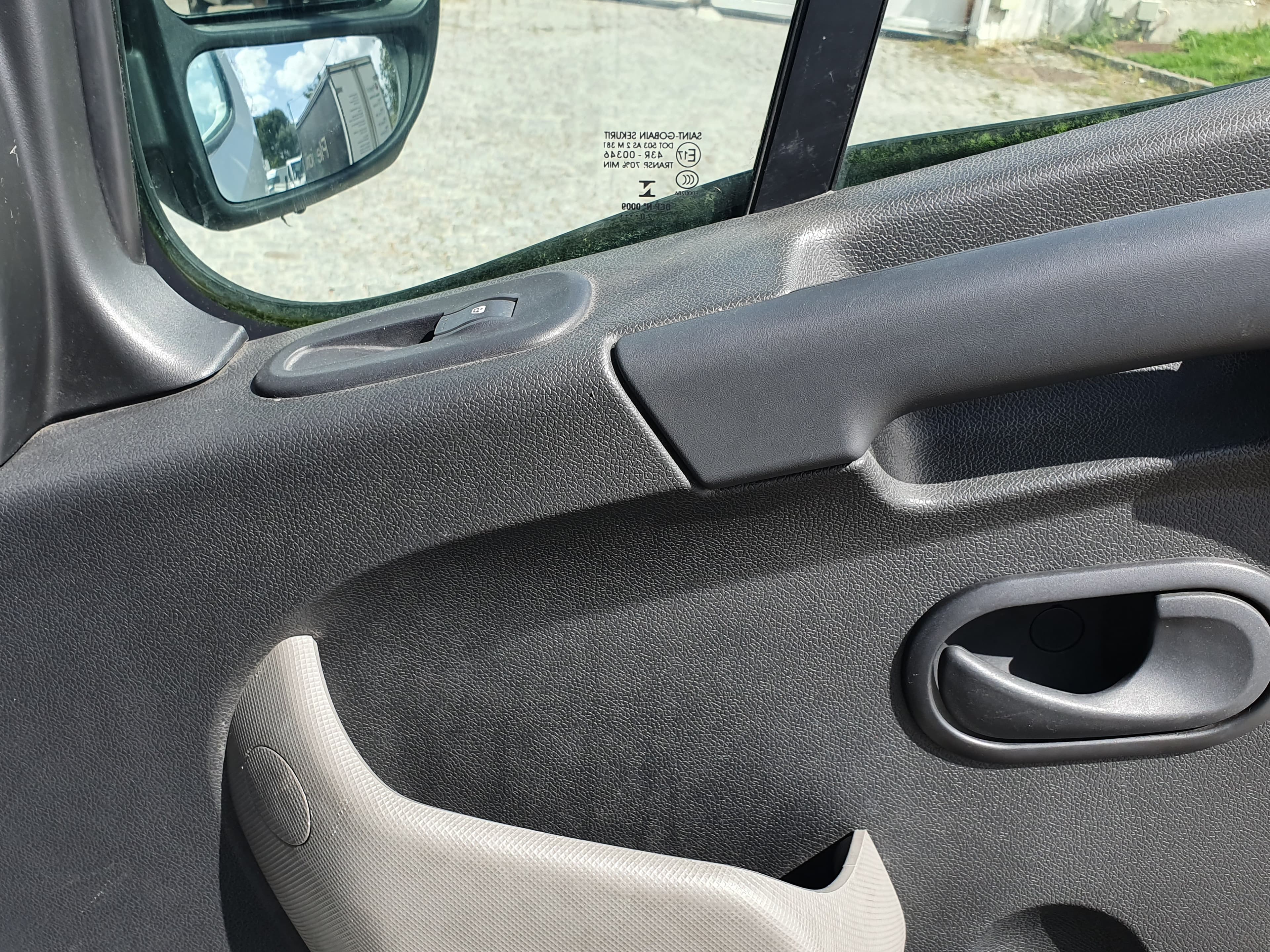 Opel Movano 2.3 CDTI · Ano 2018 — imagem 22