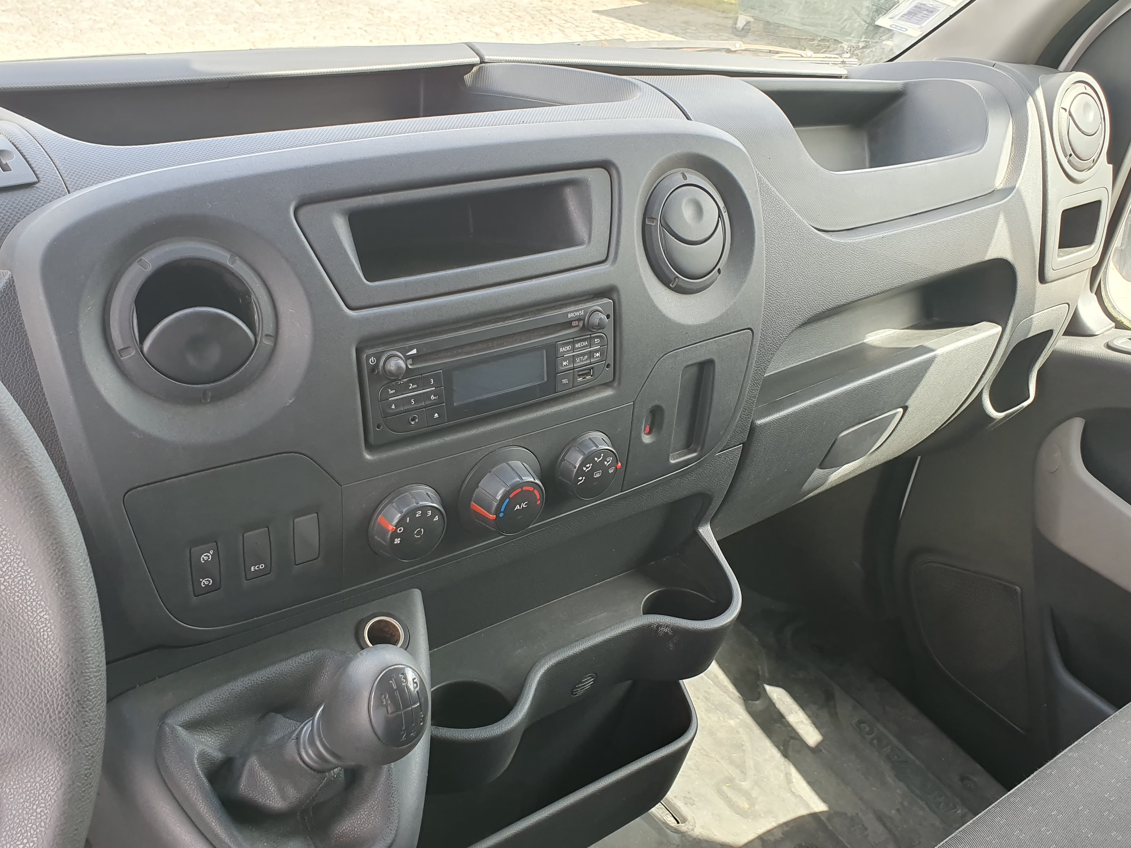 Opel Movano 2.3 CDTI · Ano 2018 — imagem 34