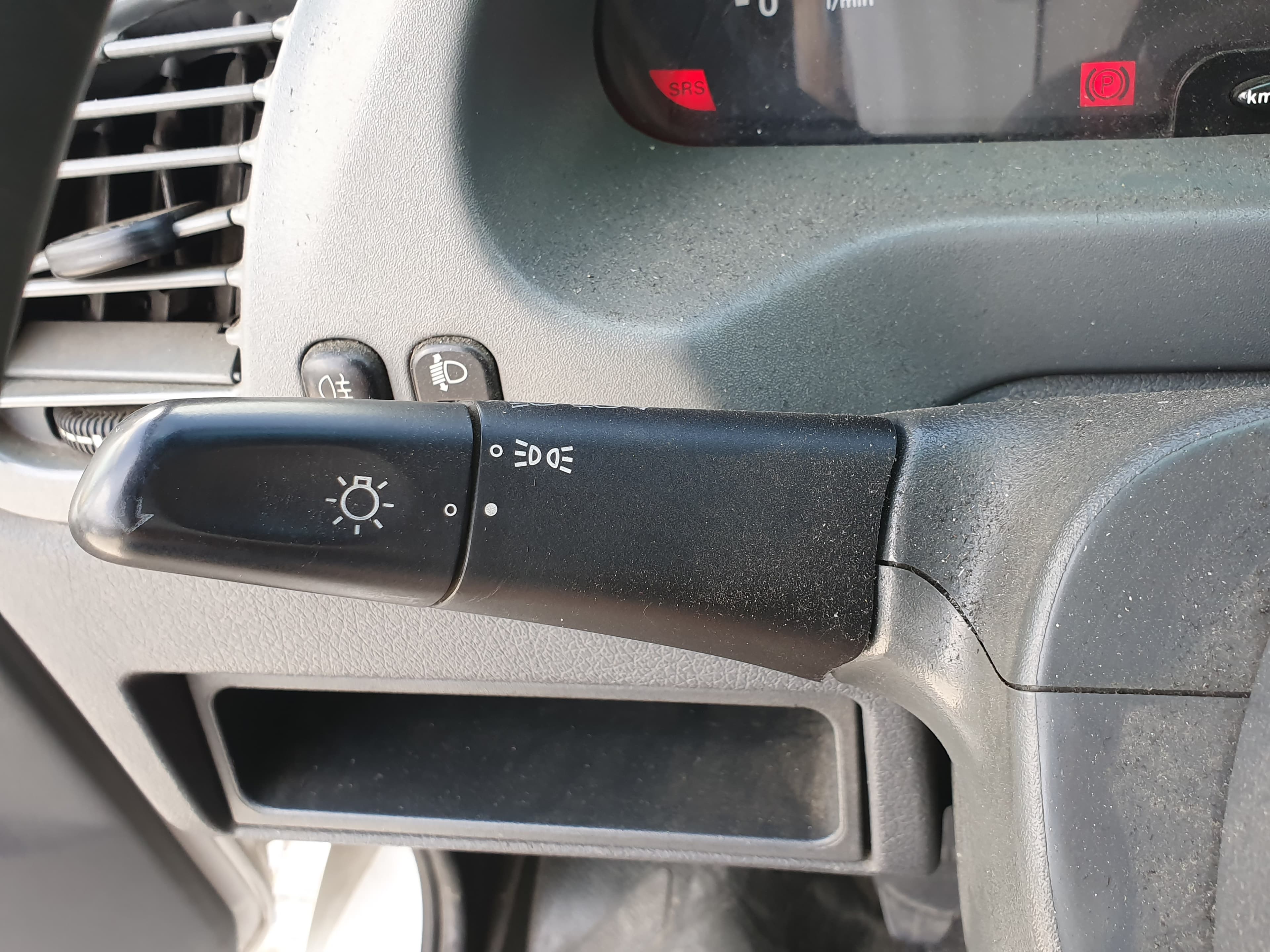 Mercedes-Benz 416 2.7 CDI · Ano 2005 — image 30