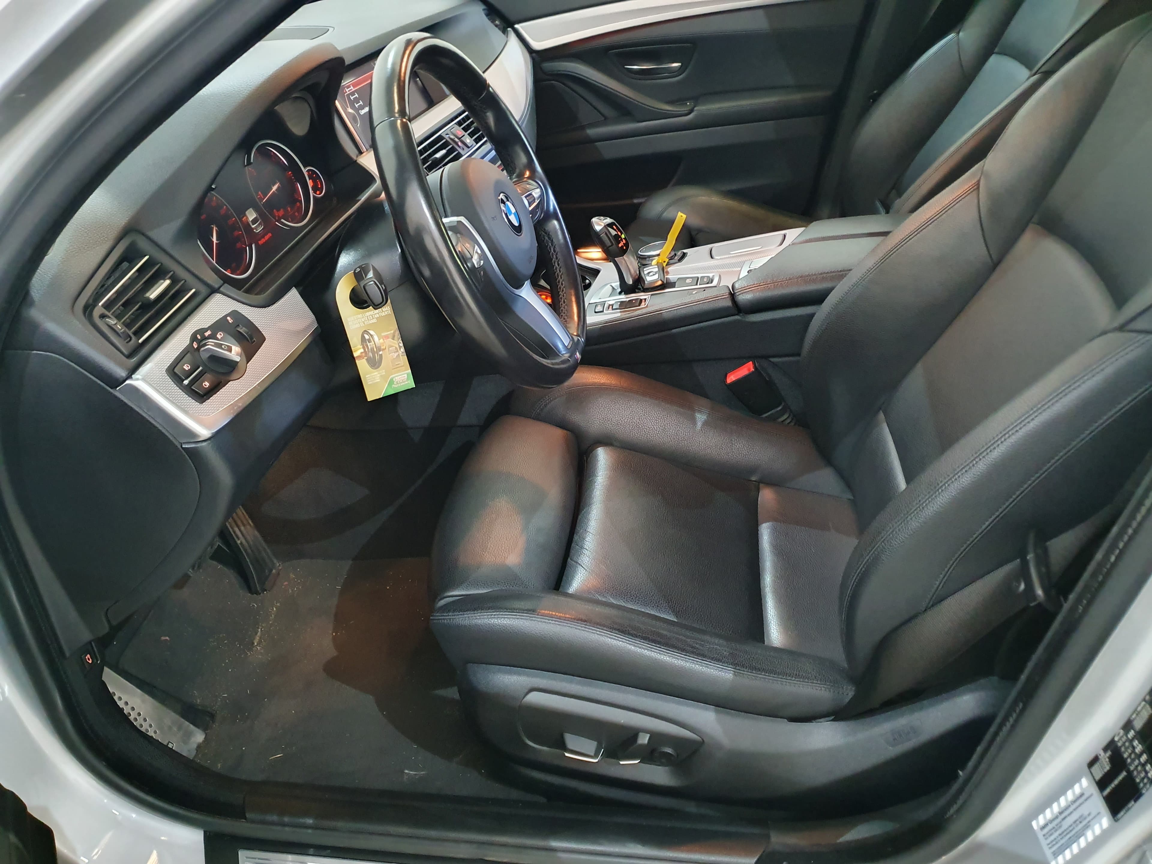 BMW 520D · Ano 2017 — image 19