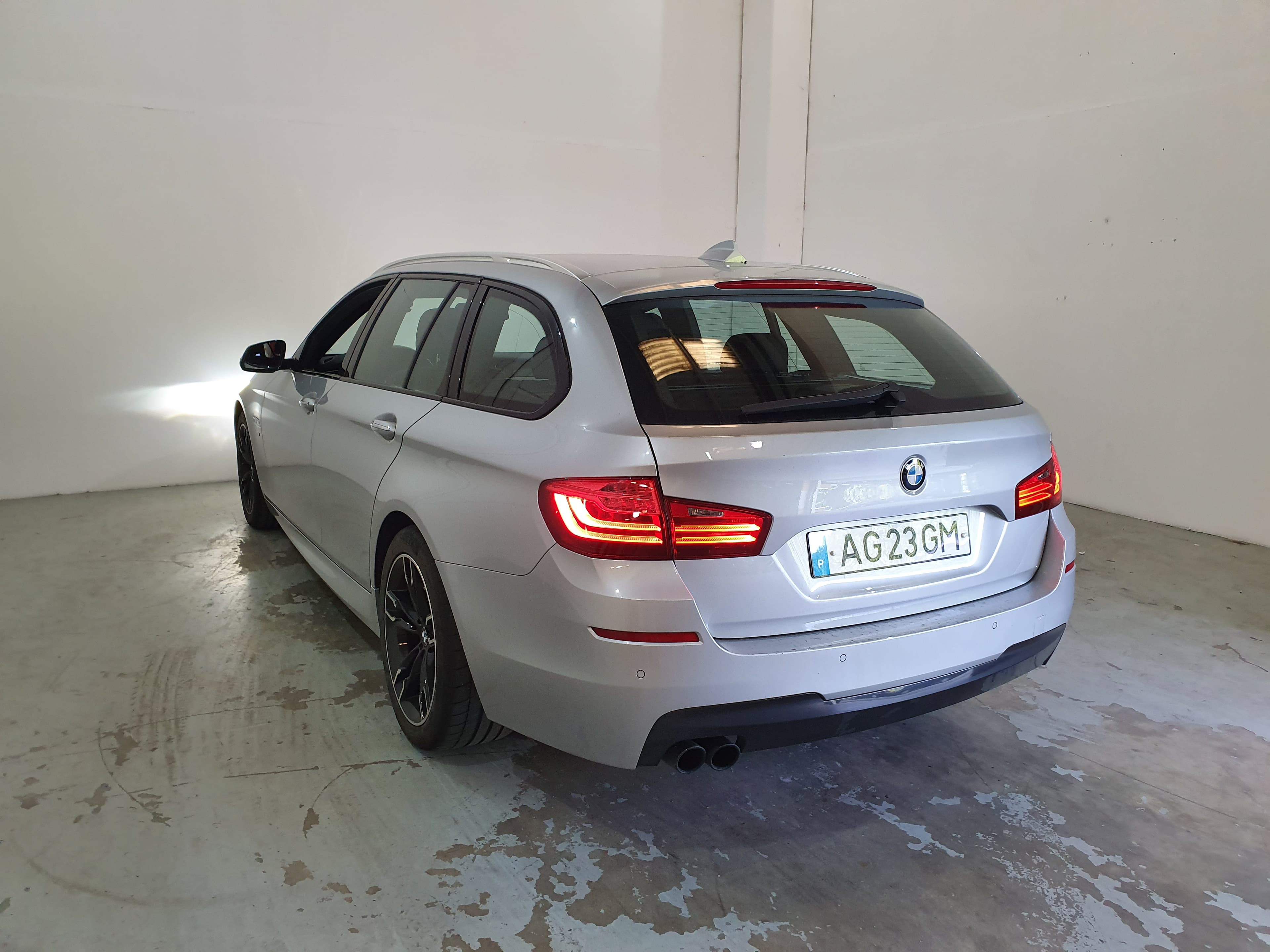BMW 520D · Ano 2017 — image 8