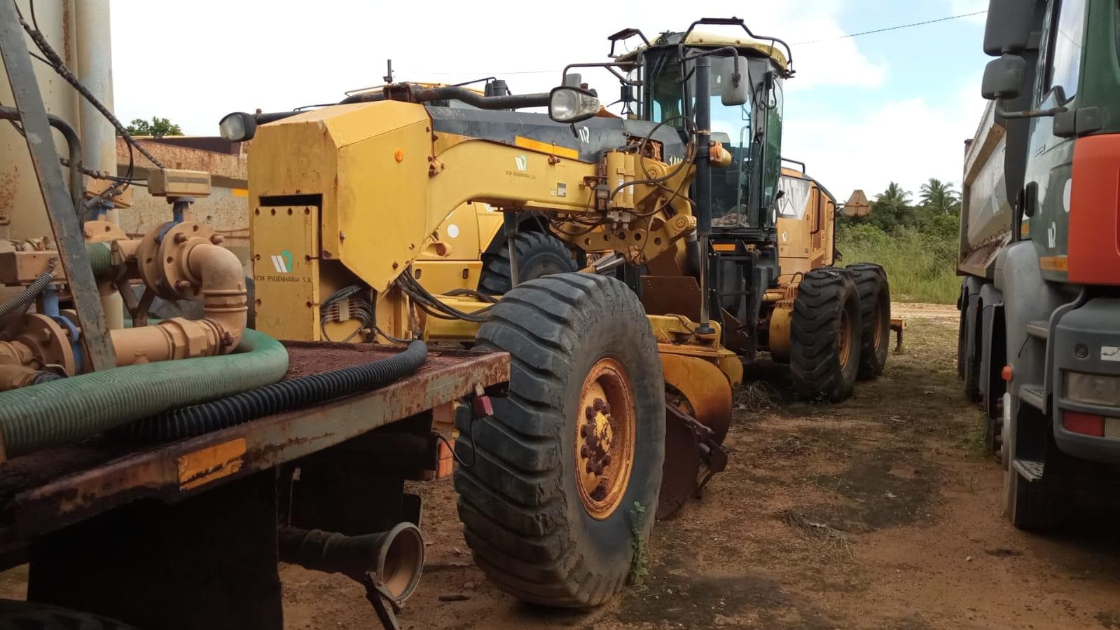 Niveladora Caterpillar 14M — imagem 8