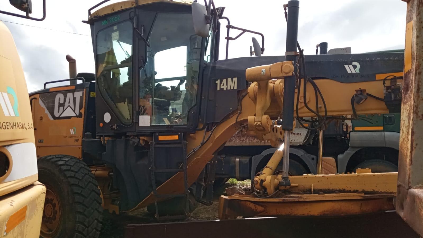Niveladora Caterpillar 14M — imagem 3