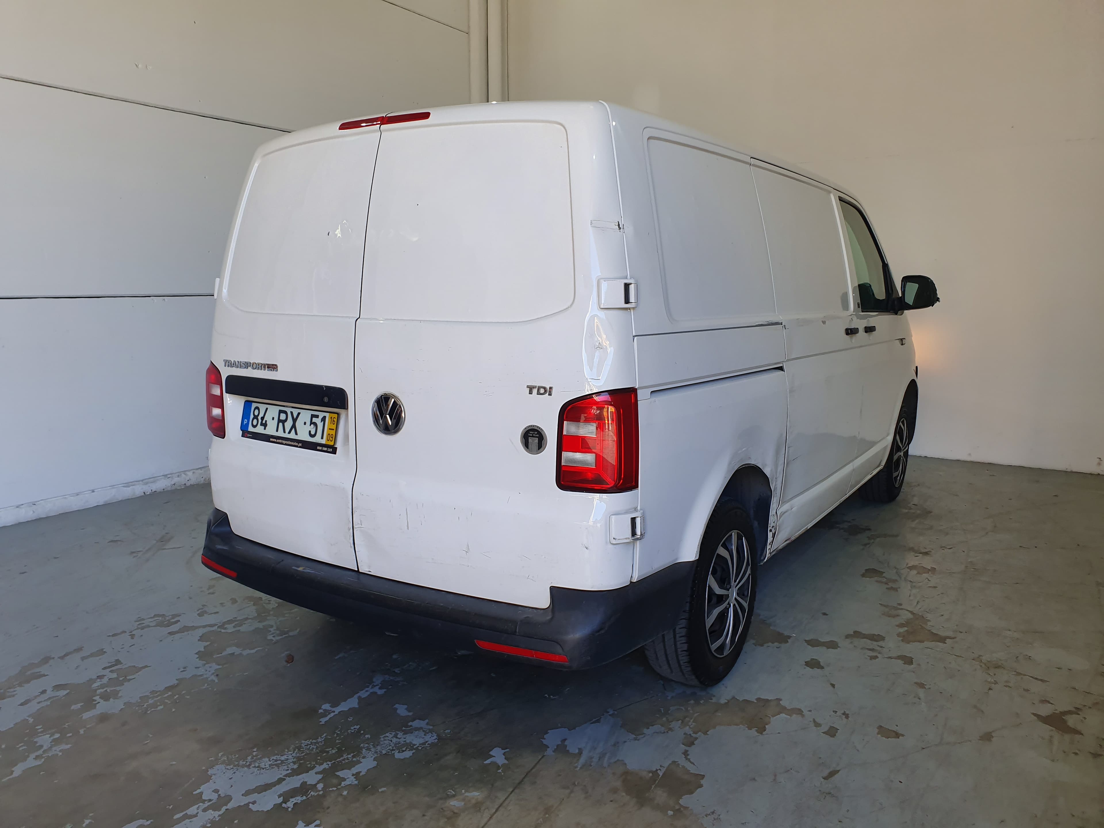 Volkswagen Transporter 2.0 TDI · Ano 2016 — imagem 5