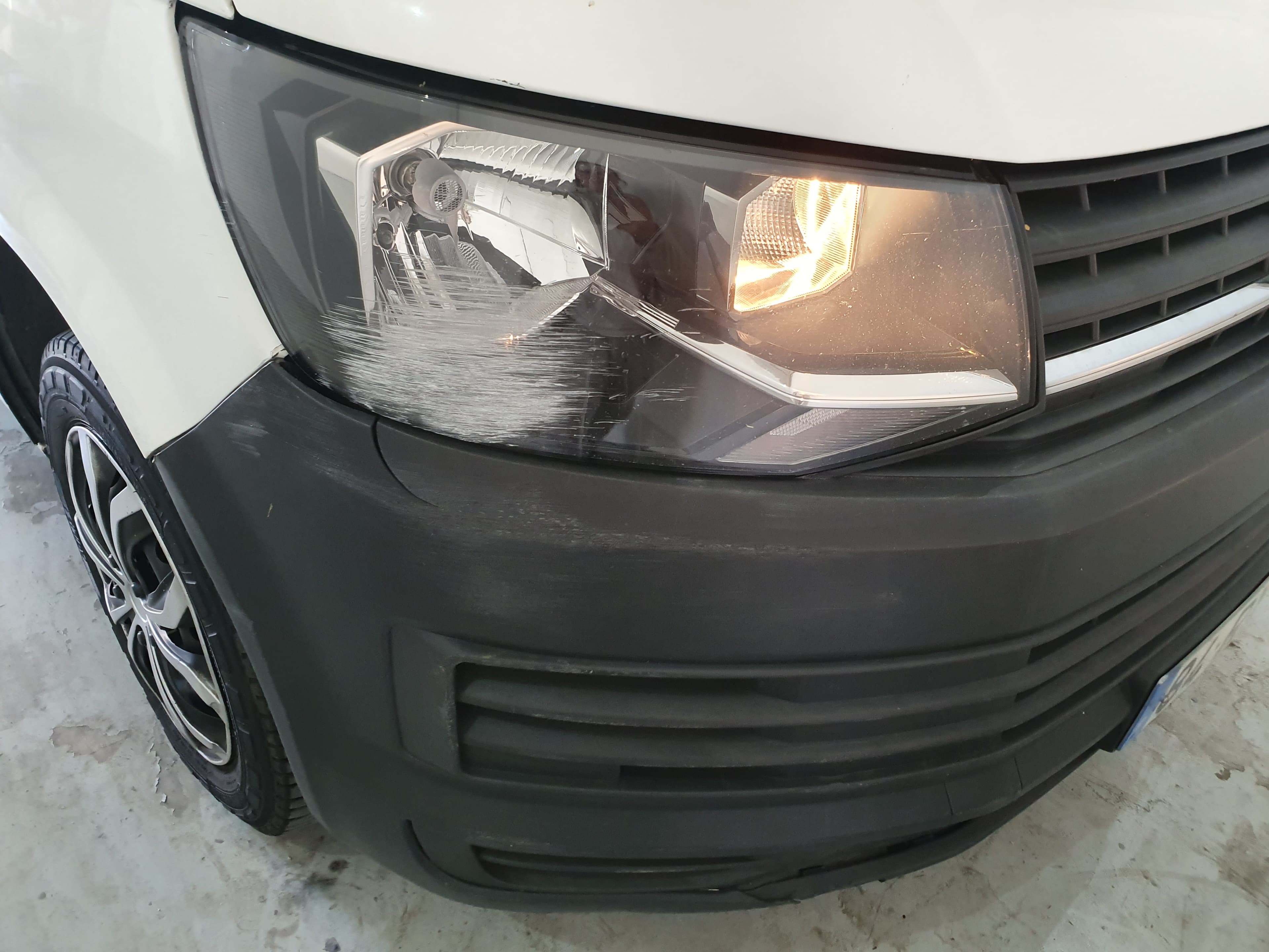 Volkswagen Transporter 2.0 TDI · Ano 2016 — imagem 22