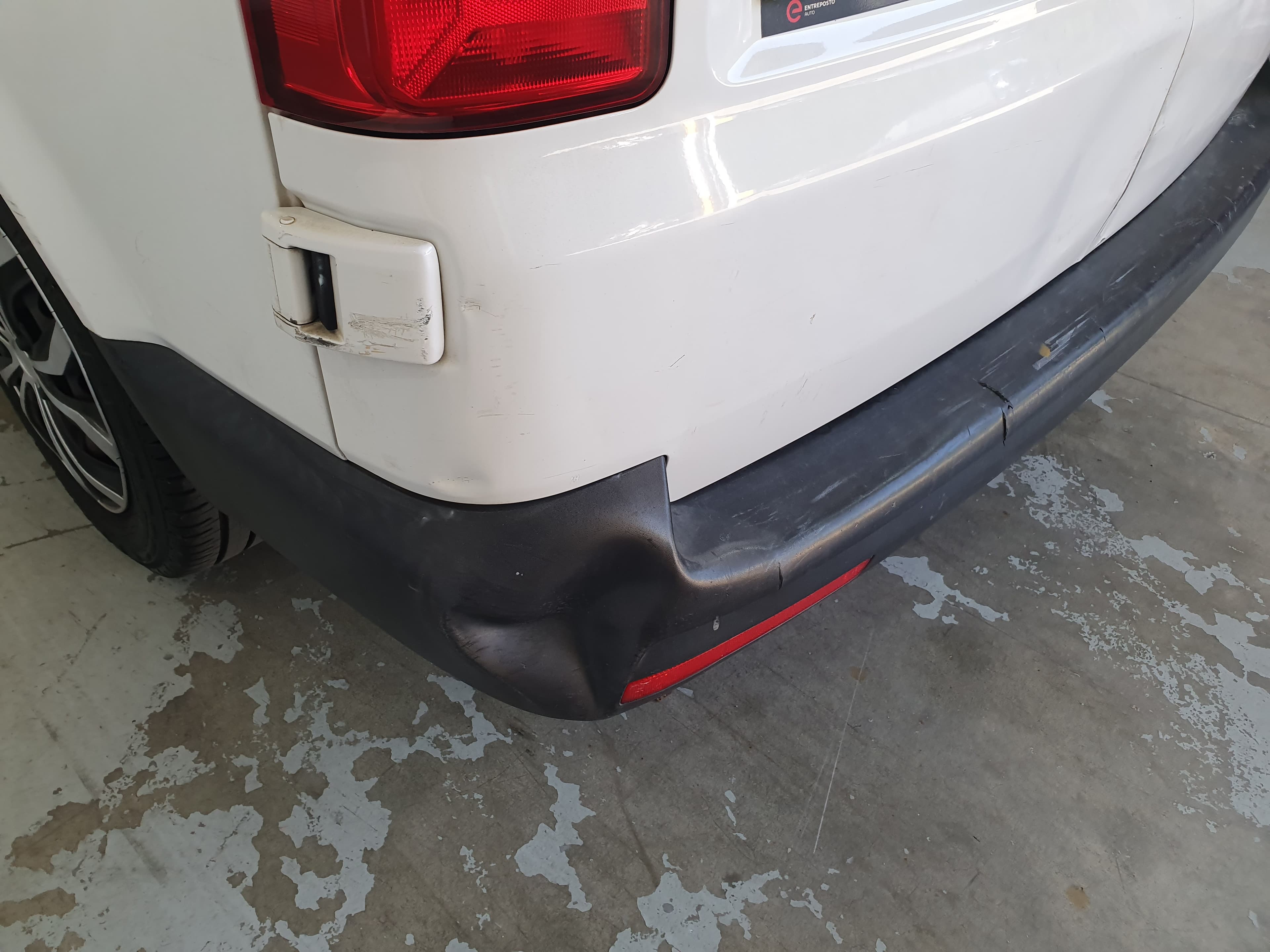 Volkswagen Transporter 2.0 TDI · Ano 2016 — imagem 24