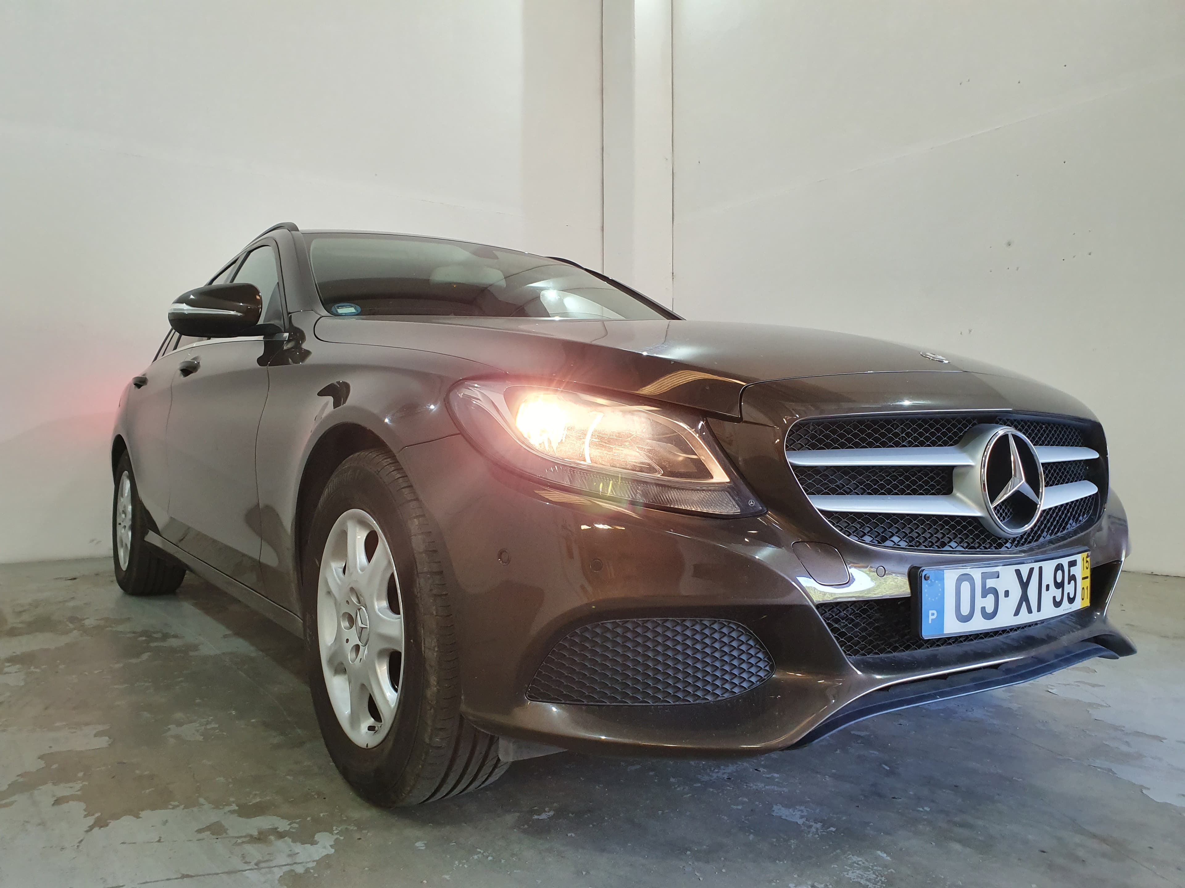 Mercedes-Benz C200D · Ano 2015 — image 4