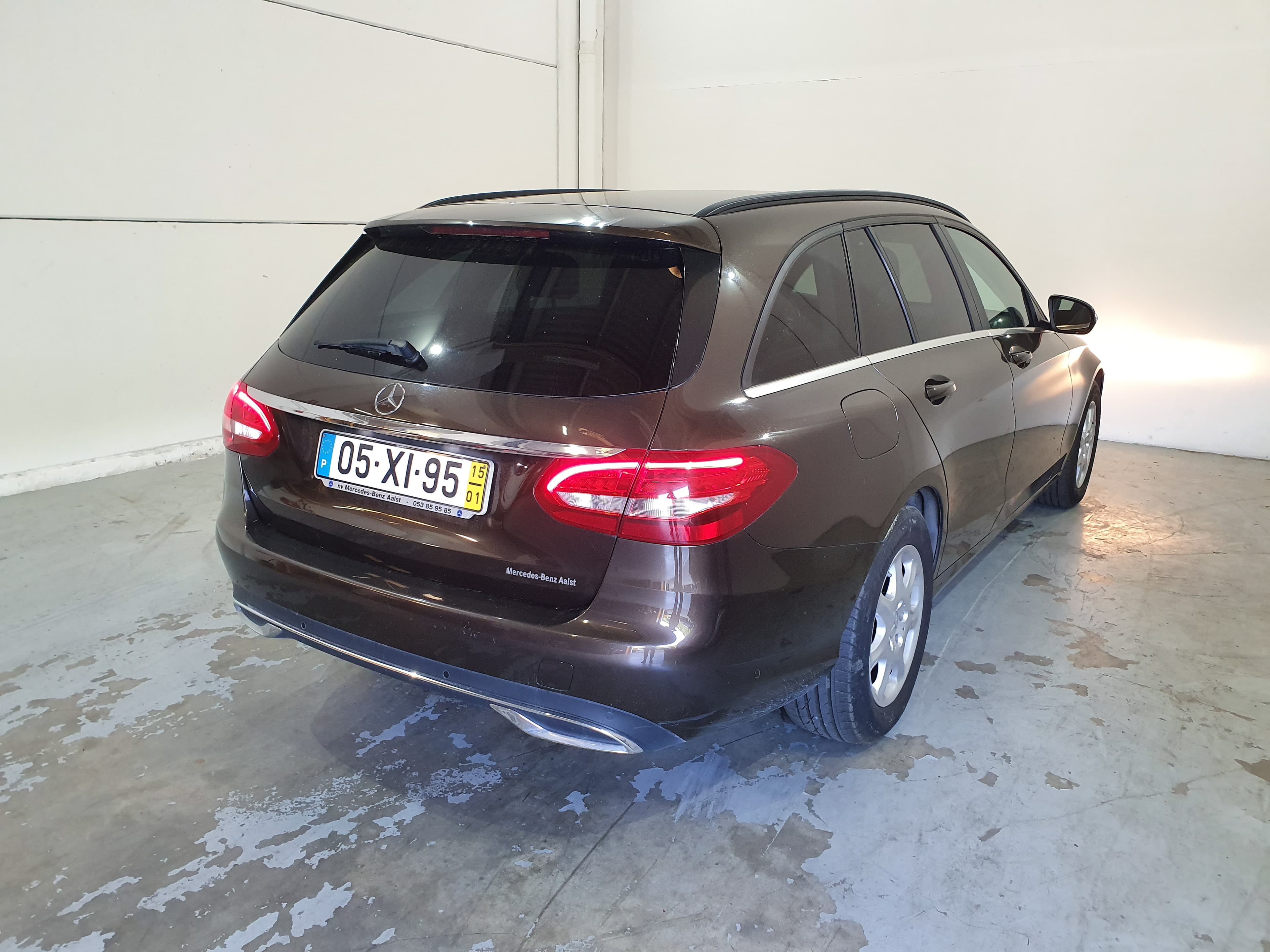Mercedes-Benz C200D · Ano 2015 — image 8