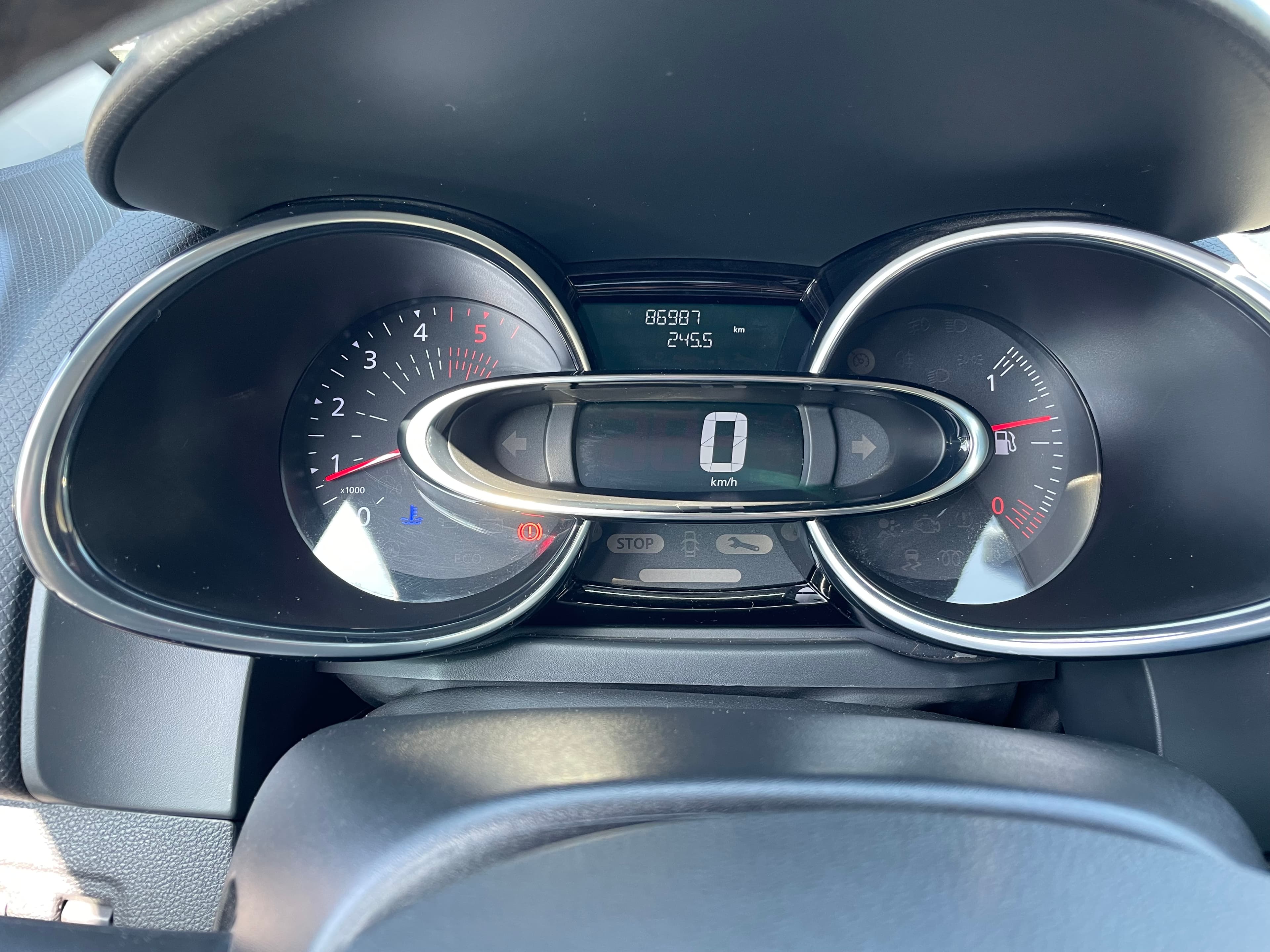 Renault Clio 1.5DCI · Ano 2017 — imagen 20