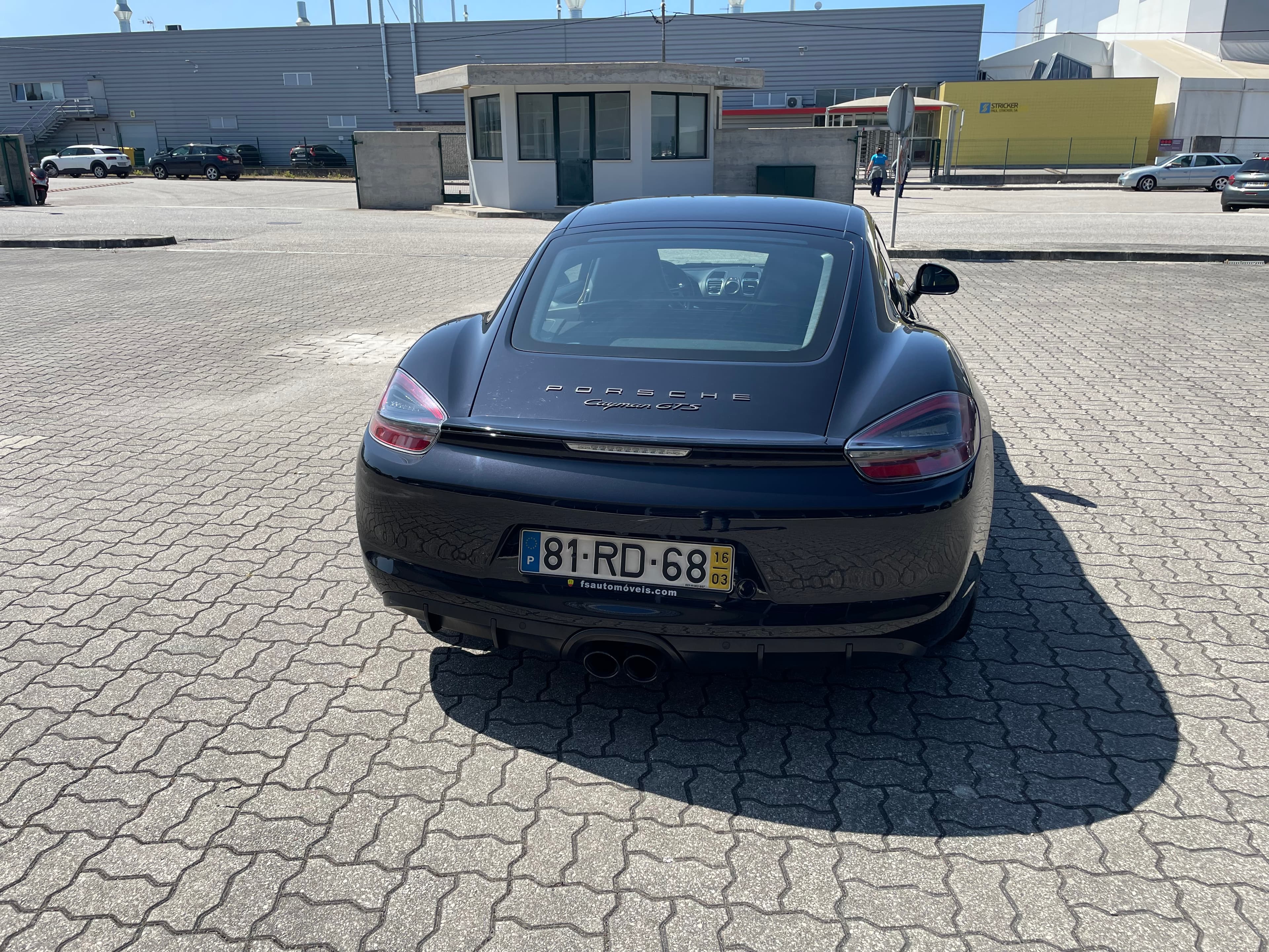Porsche Cayman GTS · Ano 2016 — imagem 3