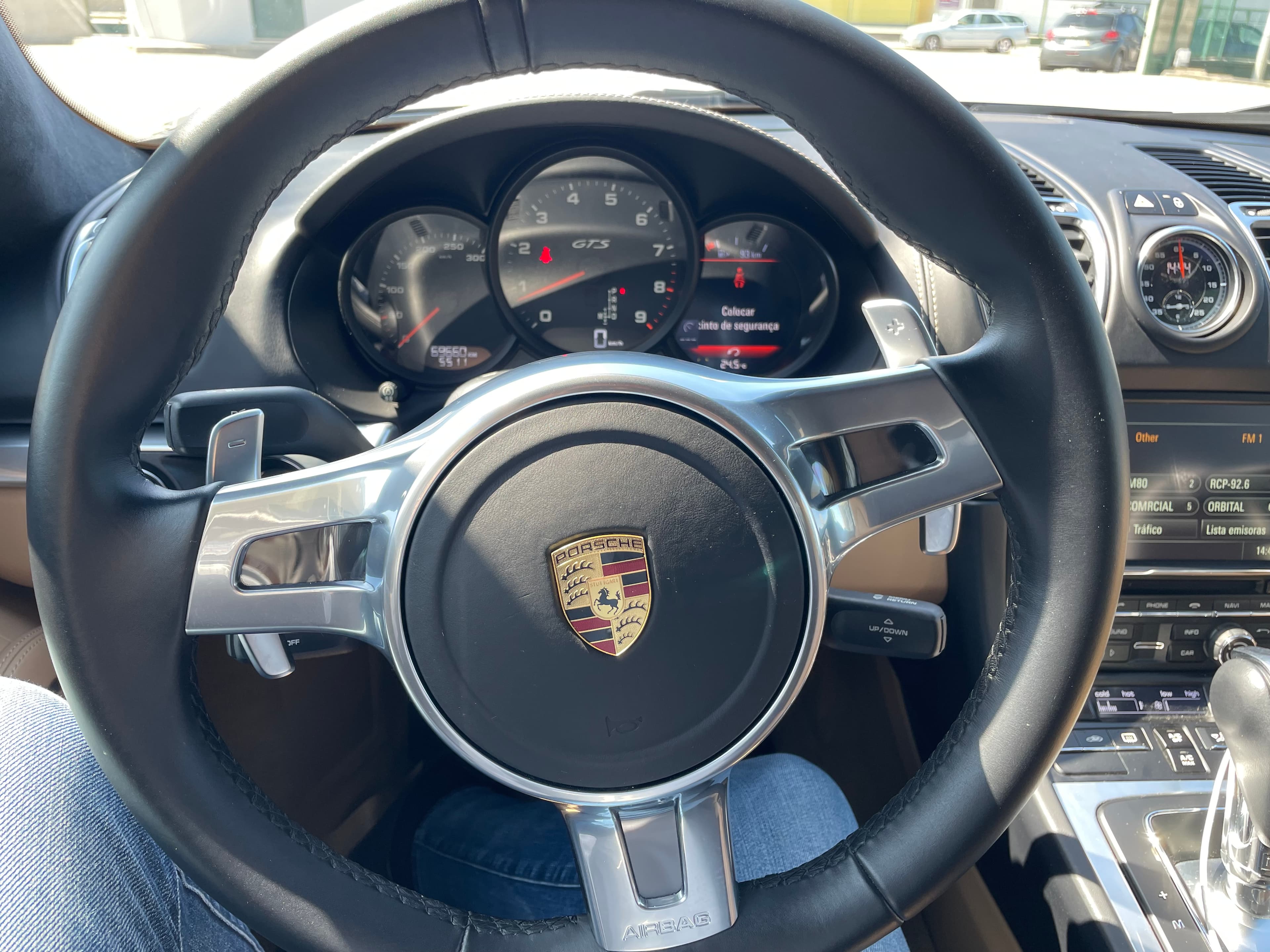Porsche Cayman GTS · Ano 2016 — imagem 18