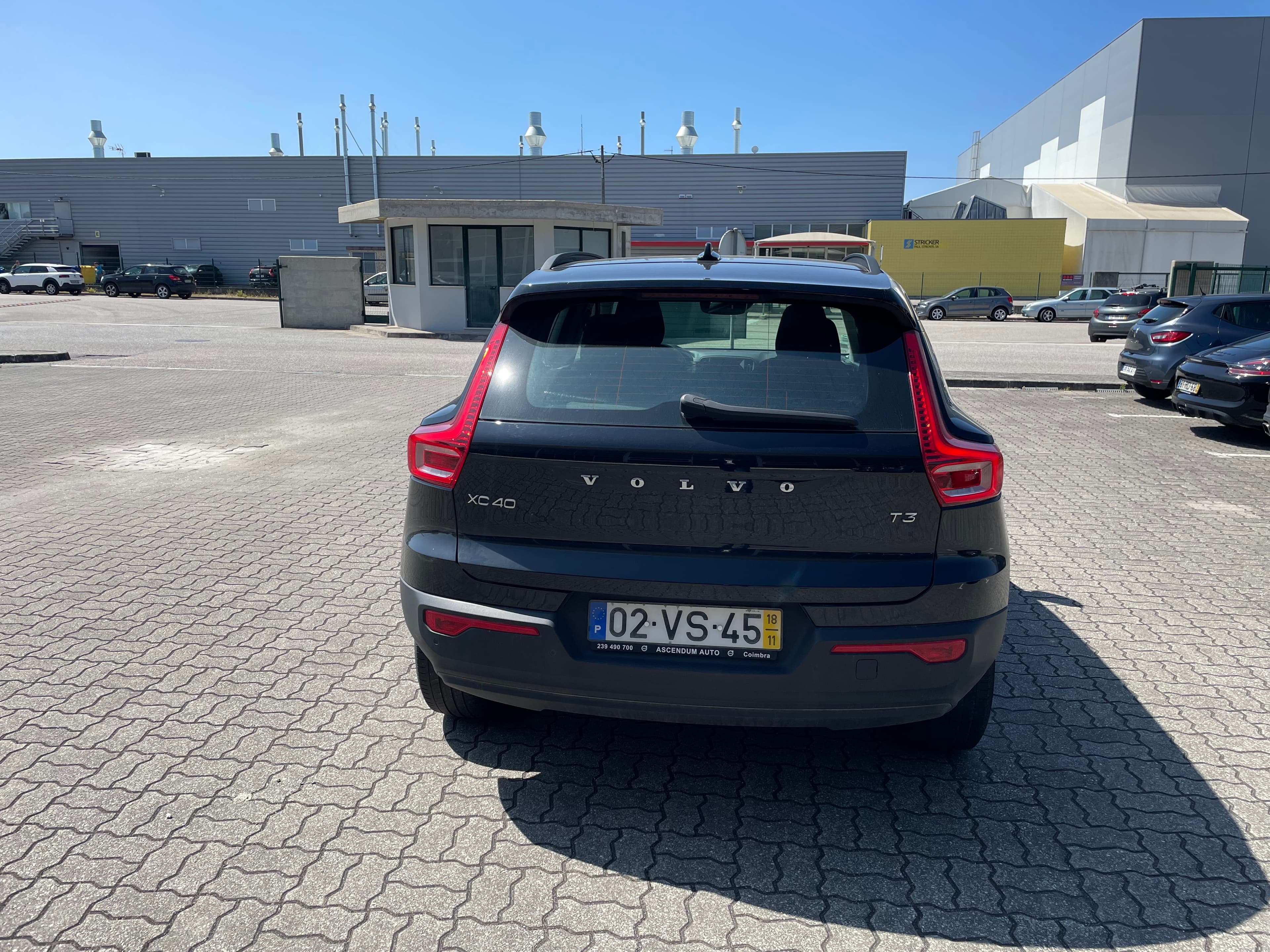 Volvo XC40 T3 · Ano 2018 — image 4