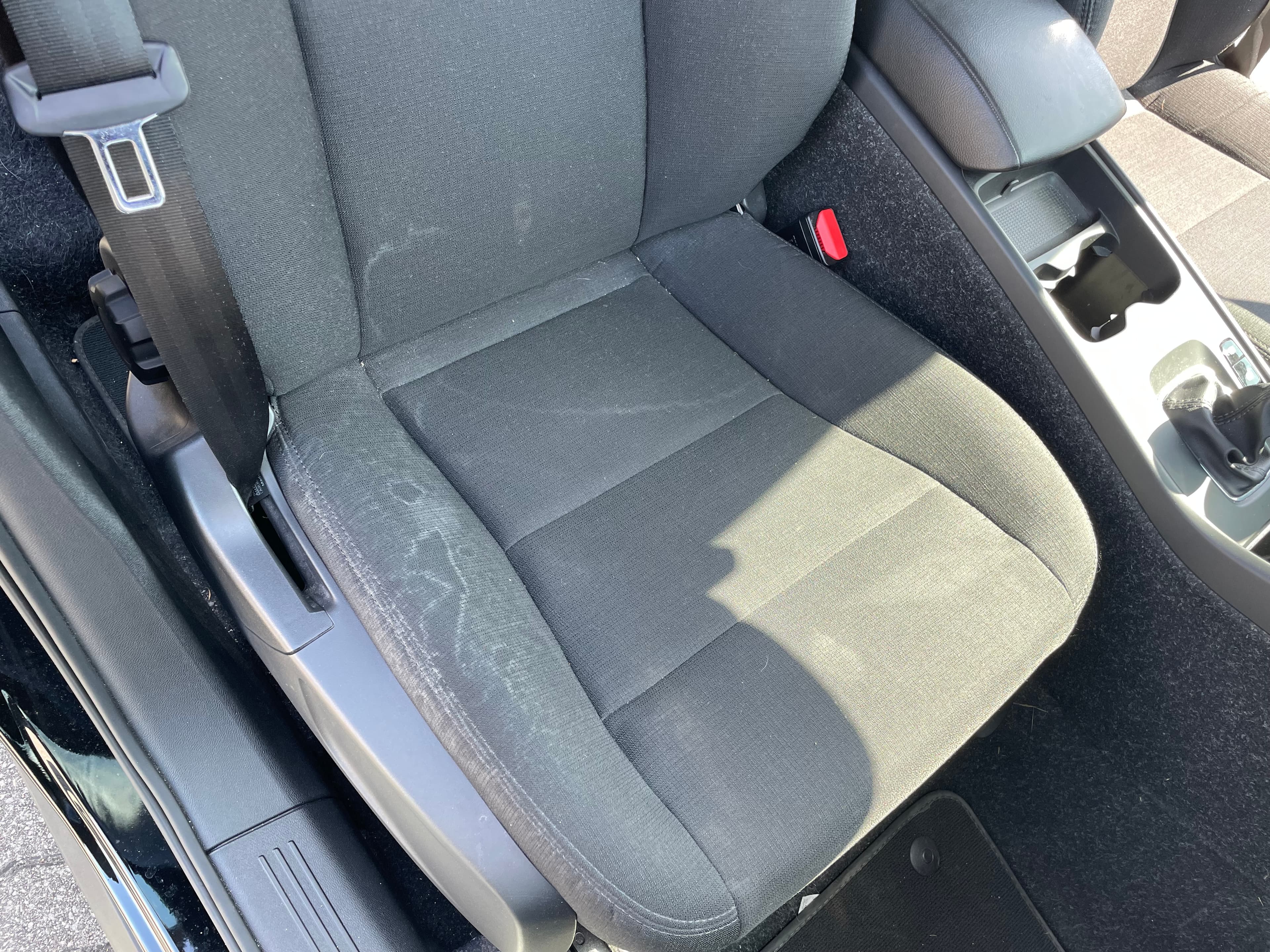 Volvo XC40 T3 · Ano 2018 — image 23