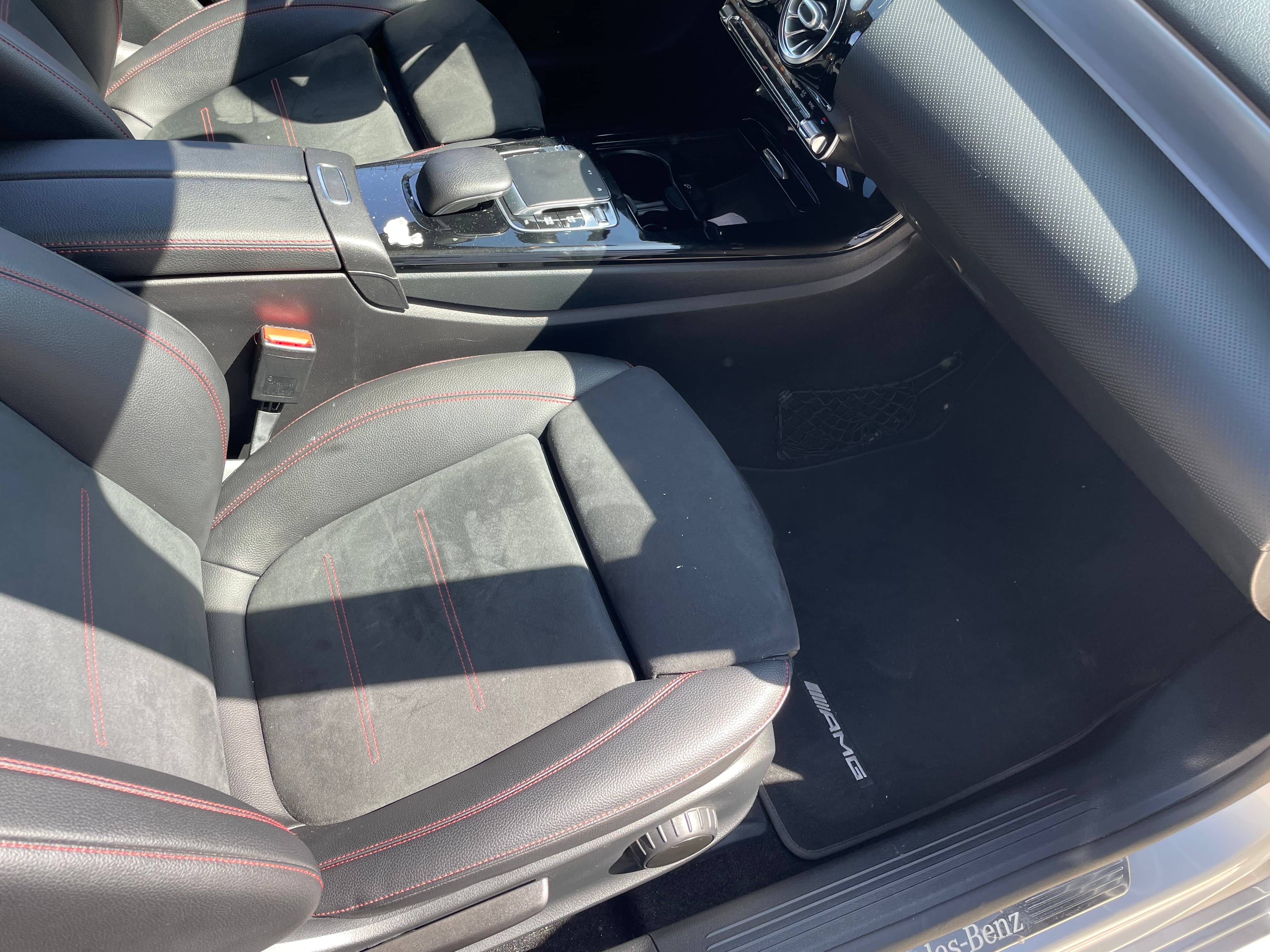 Mercedes-Benz A180 D AMG · Ano 2019 — imagem 24