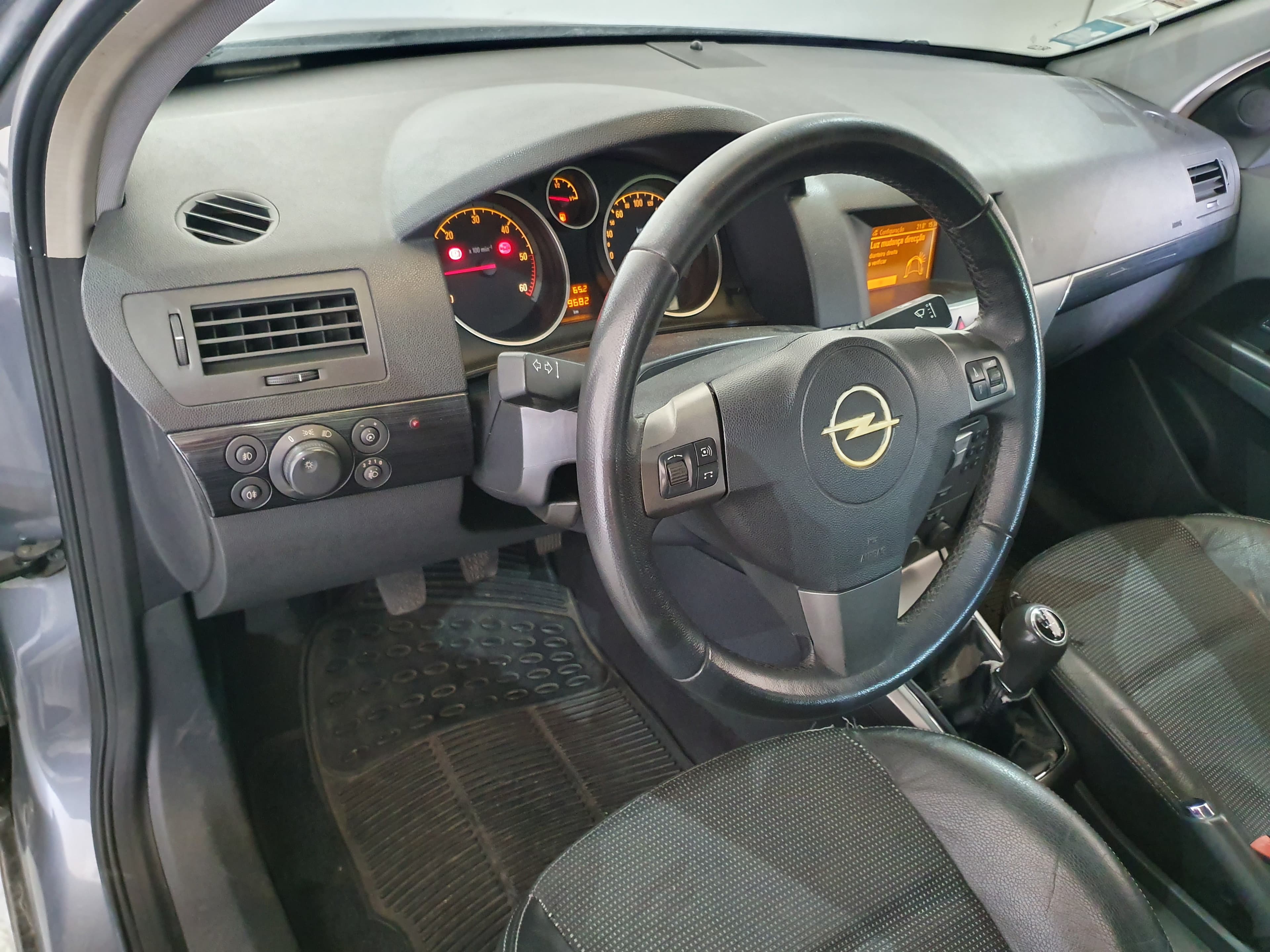 Opel Astra 1.7 CDTI · Ano 2005 — imagen 35