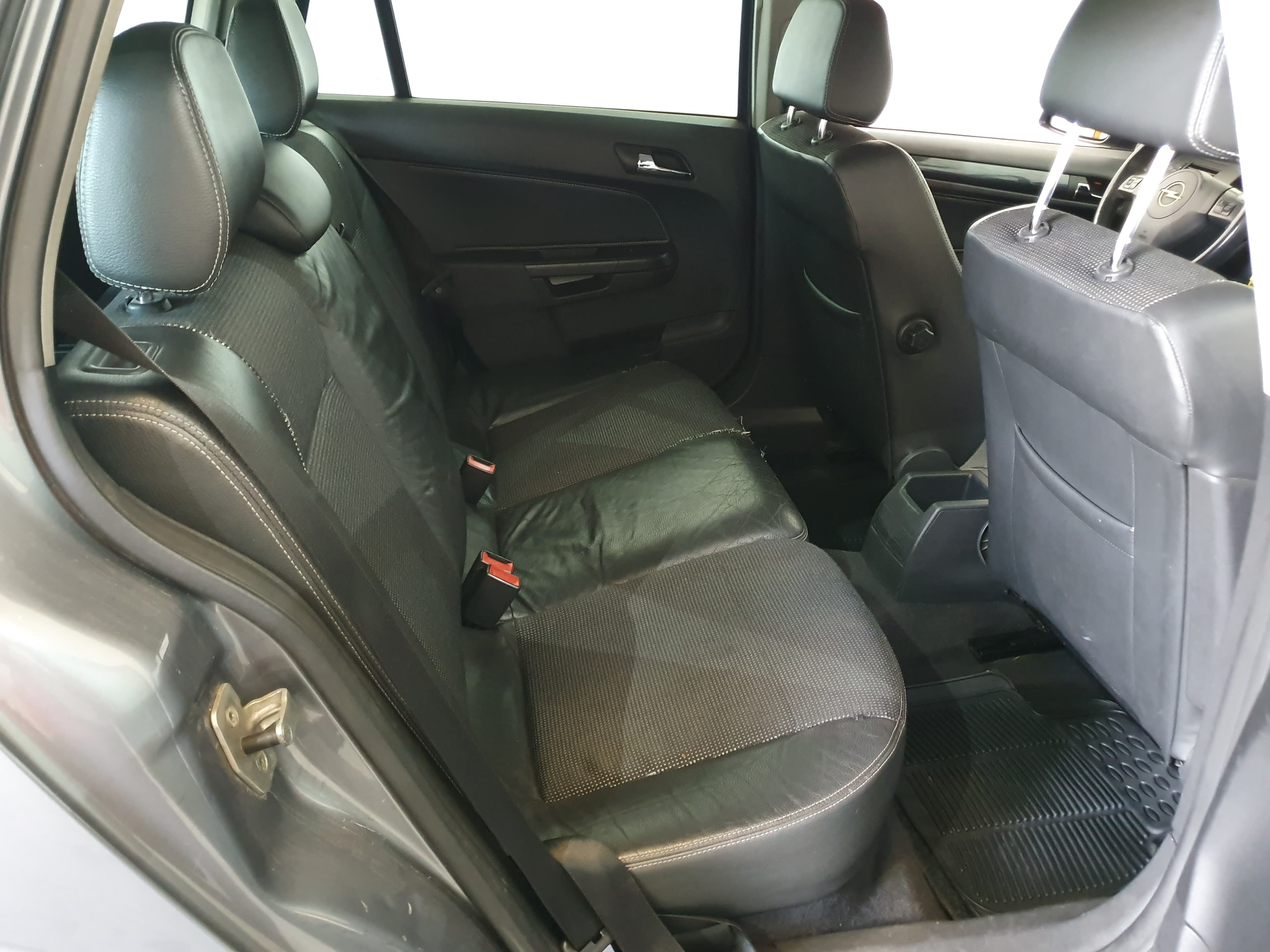 Opel Astra 1.7 CDTI · Ano 2005 — imagen 22