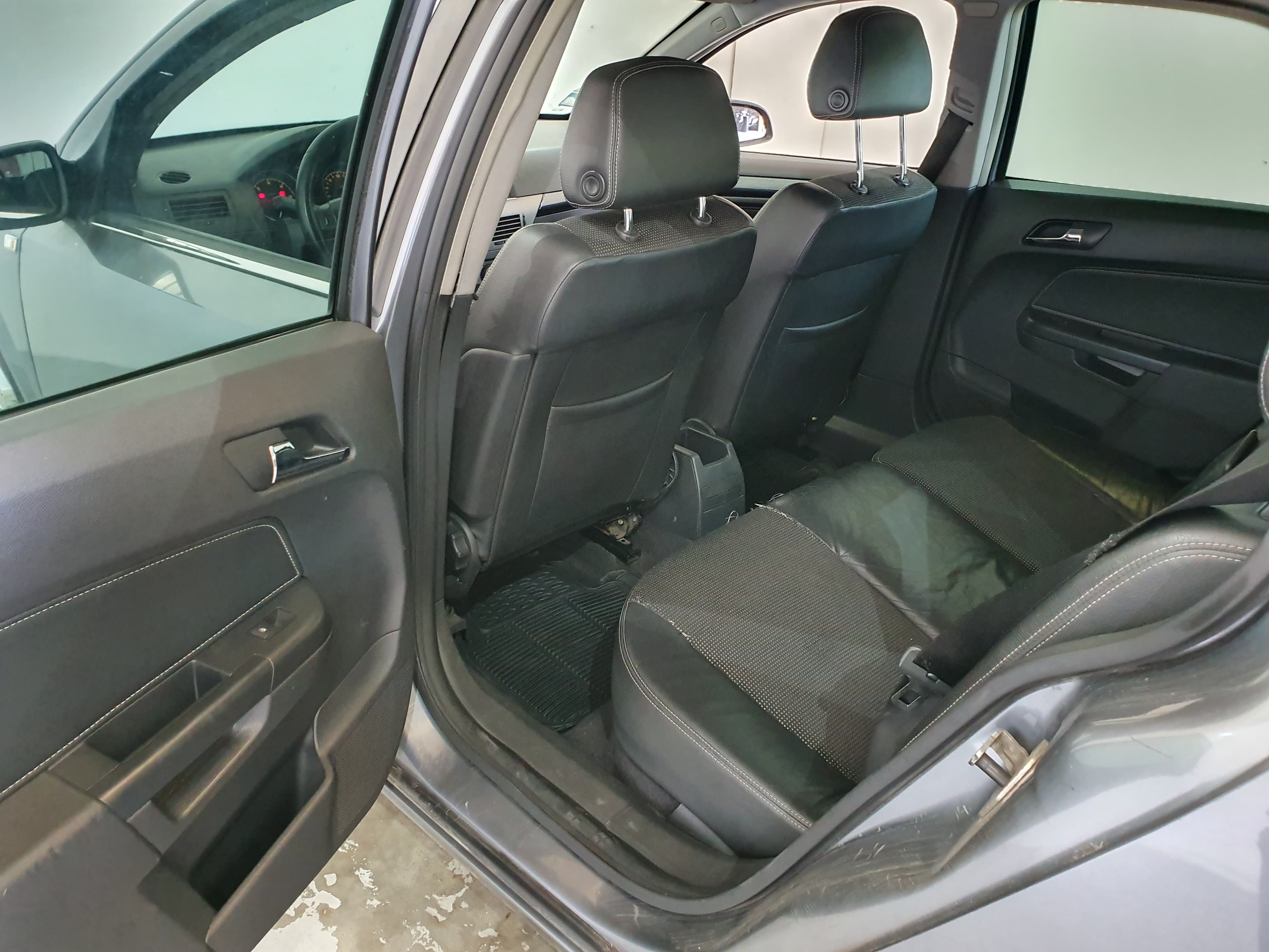 Opel Astra 1.7 CDTI · Ano 2005 — imagen 28