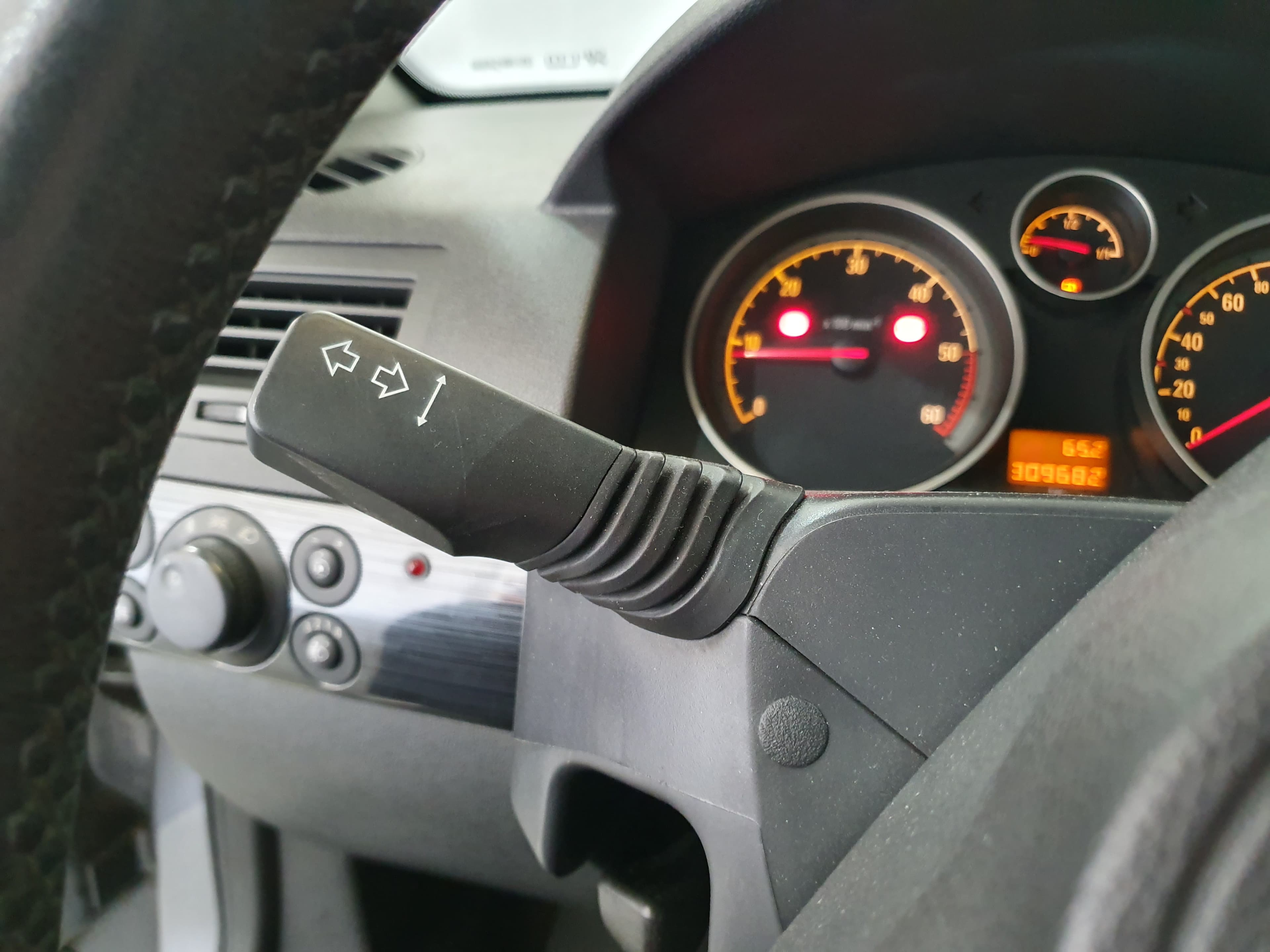 Opel Astra 1.7 CDTI · Ano 2005 — imagen 42