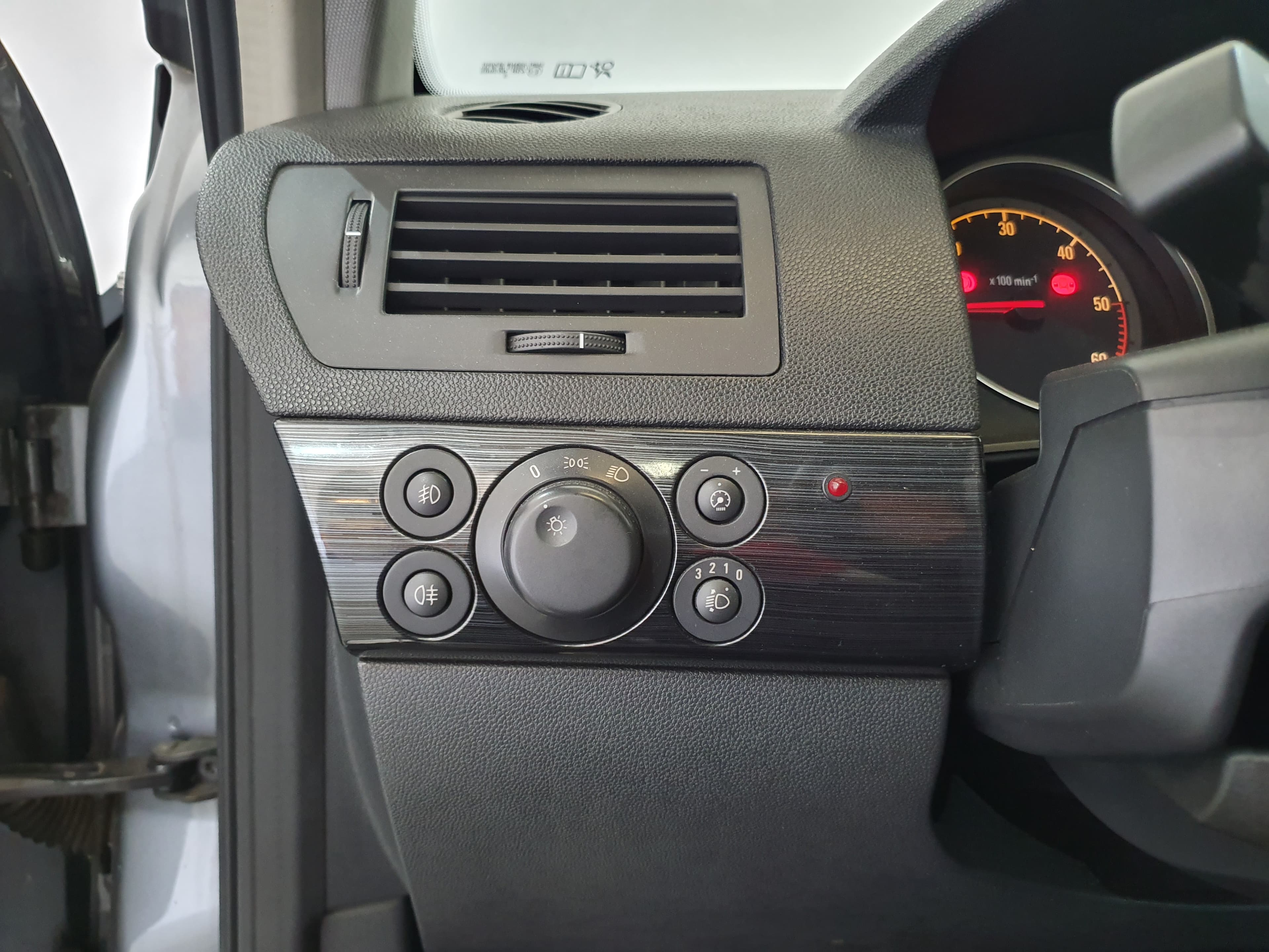 Opel Astra 1.7 CDTI · Ano 2005 — imagen 43