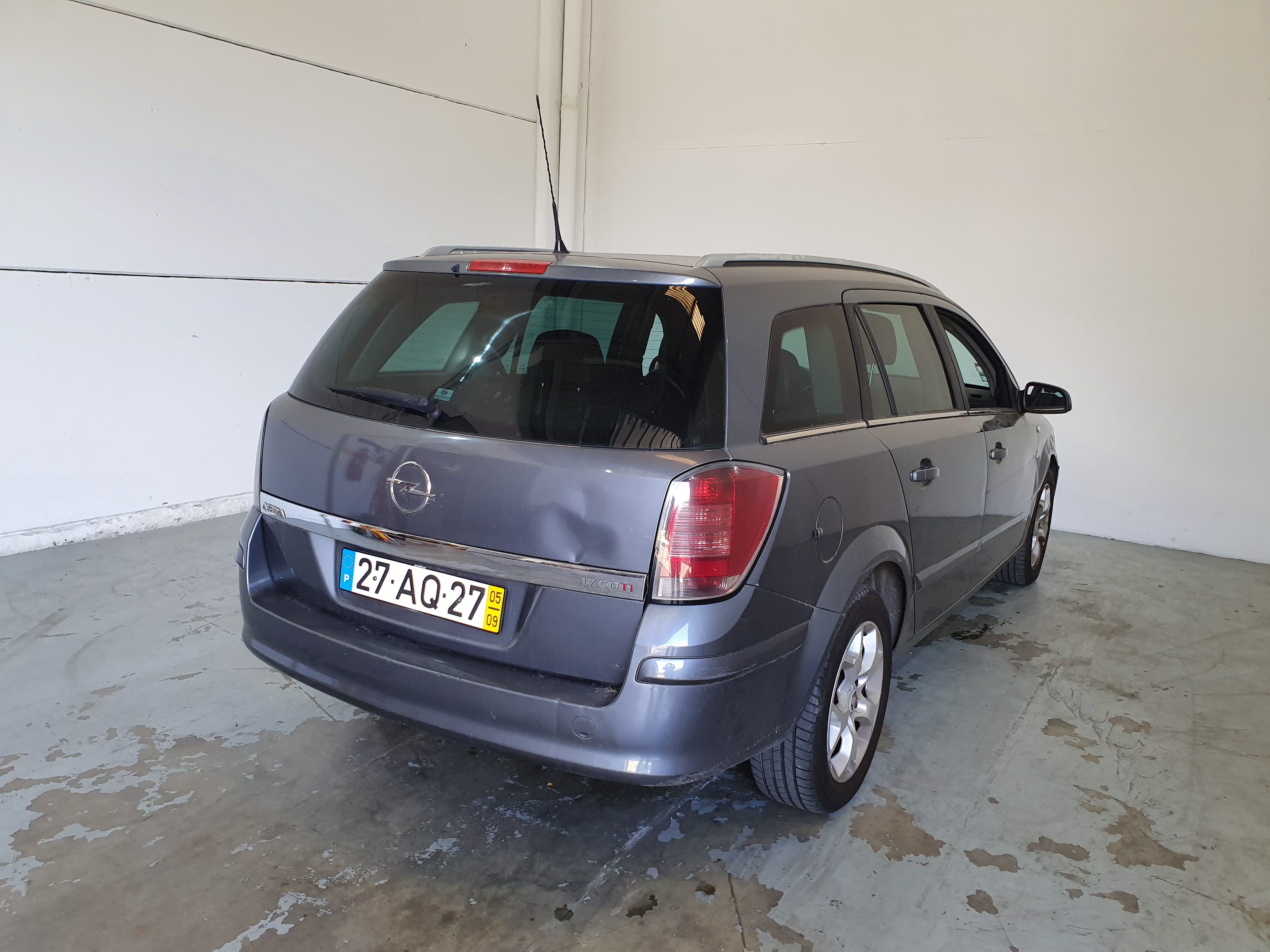 Opel Astra 1.7 CDTI · Ano 2005 — imagen 5