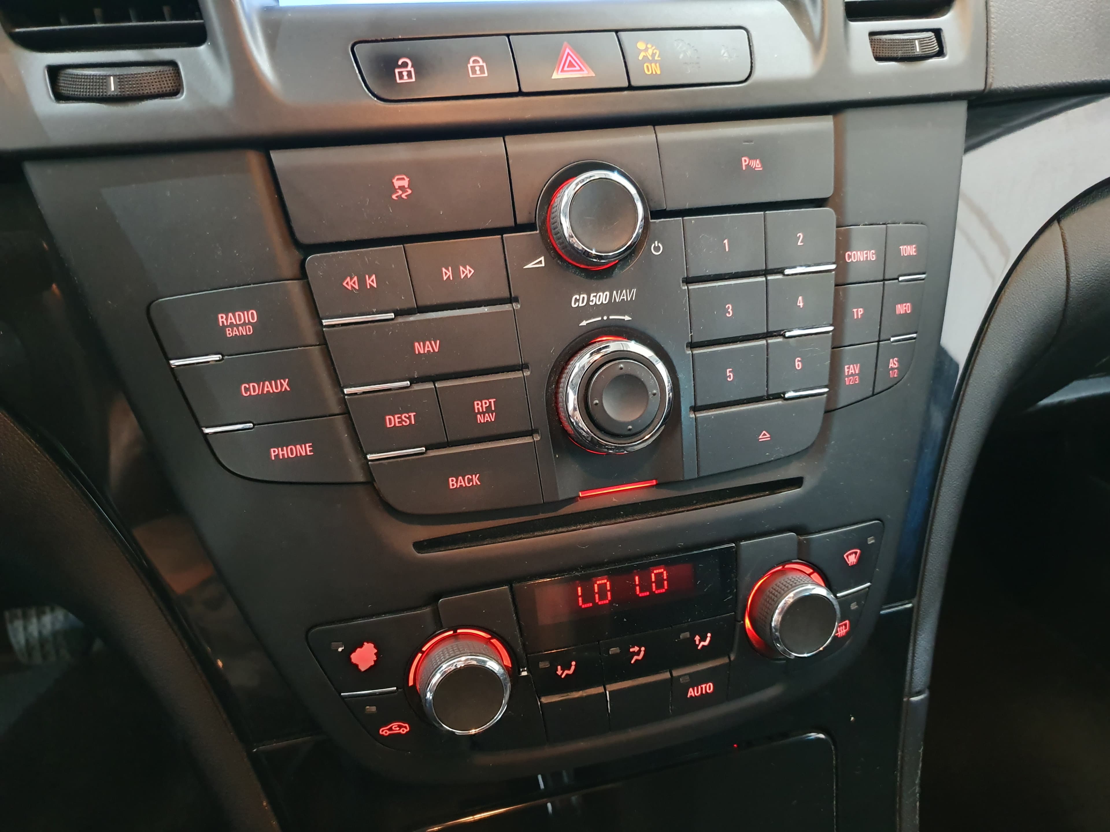Opel Insignia 2.0 CDTI · Ano 2010 — imagen 34
