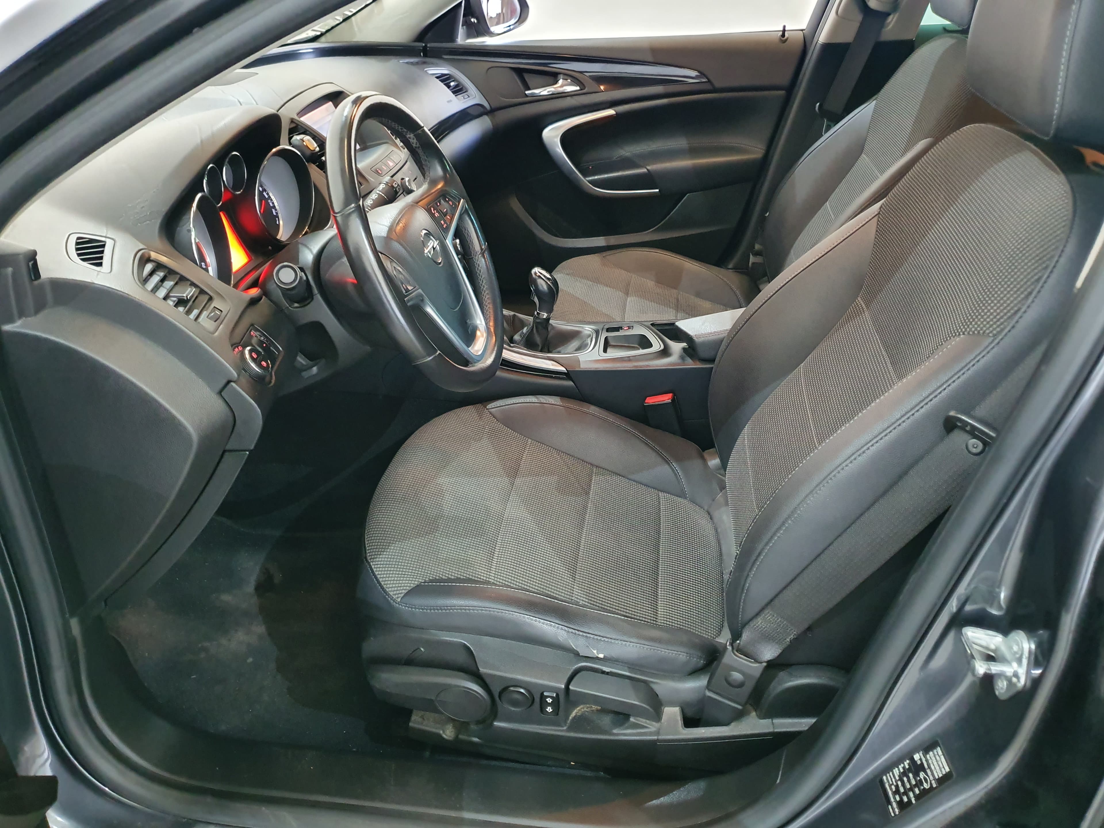 Opel Insignia 2.0 CDTI · Ano 2010 — imagen 33