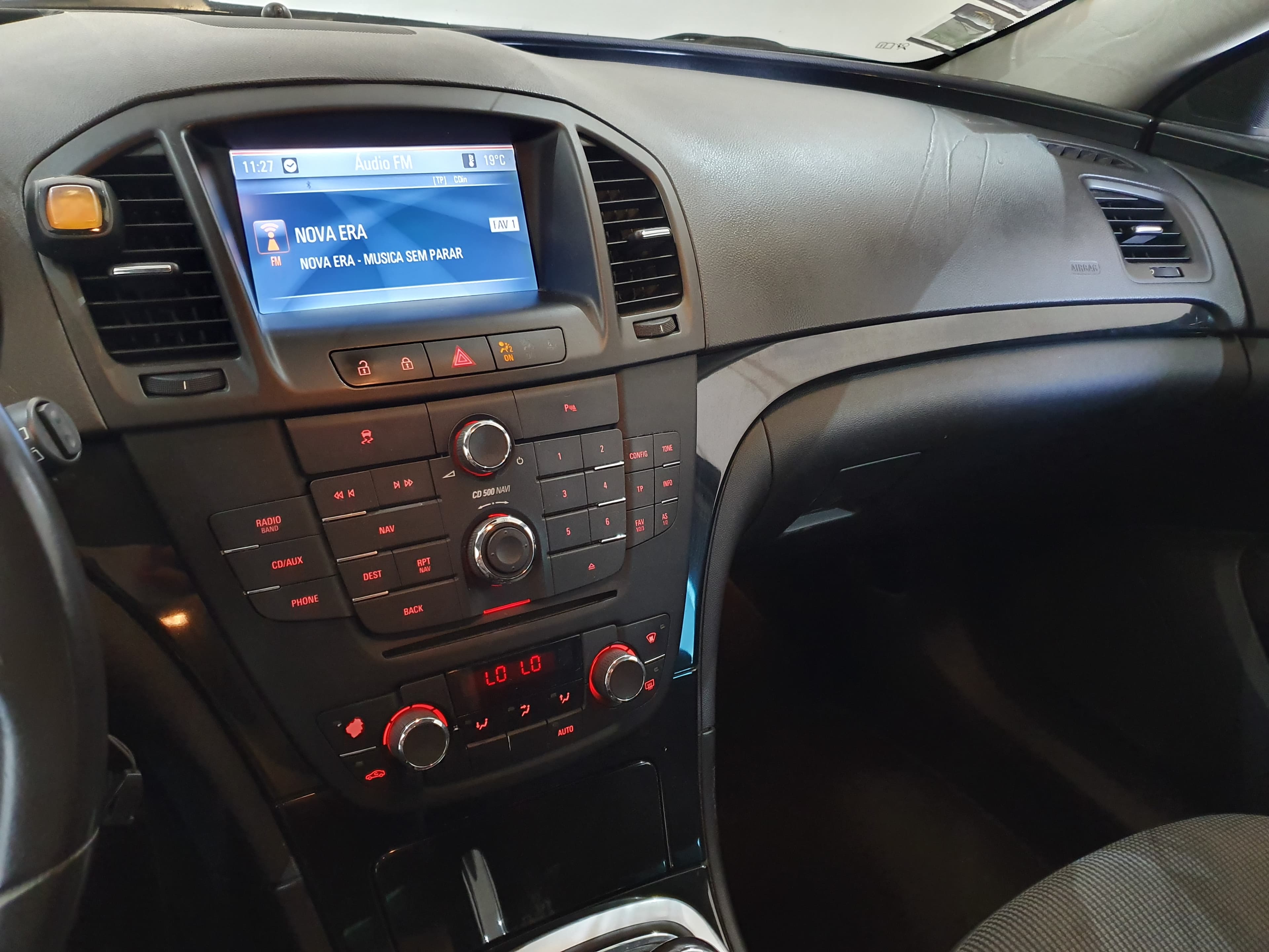 Opel Insignia 2.0 CDTI · Ano 2010 — imagen 37