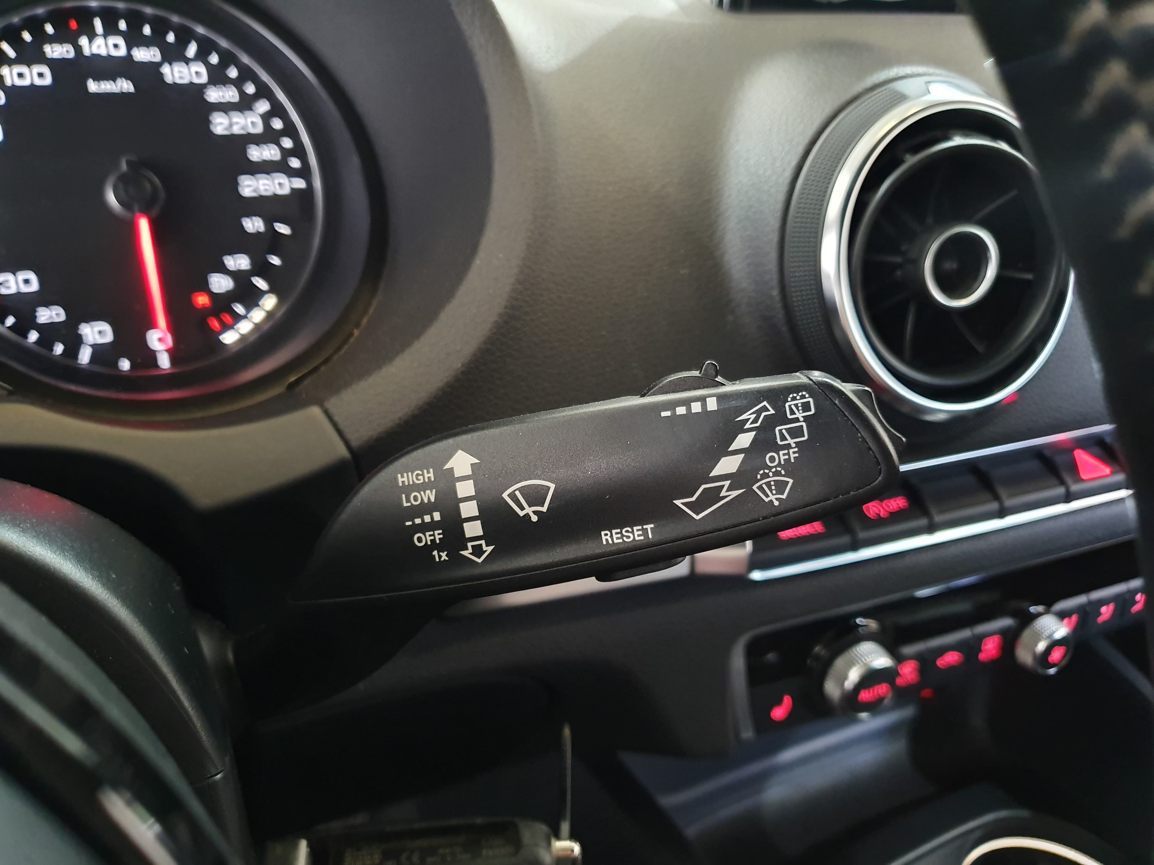 Audi A3 2.0 TDI · Ano 2013 — imagen 37