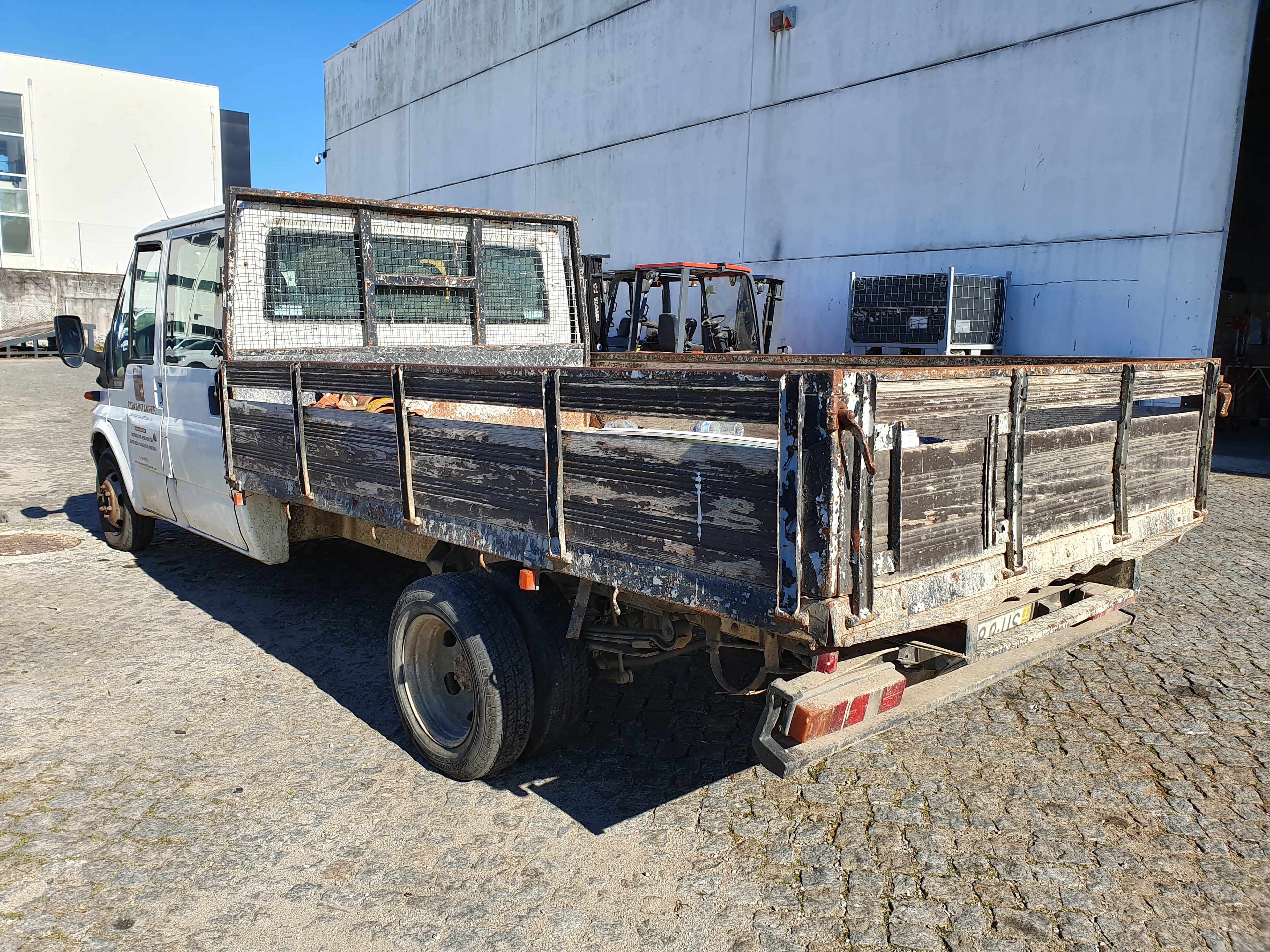 Ford Transit · Ano 2003 — imagen 6