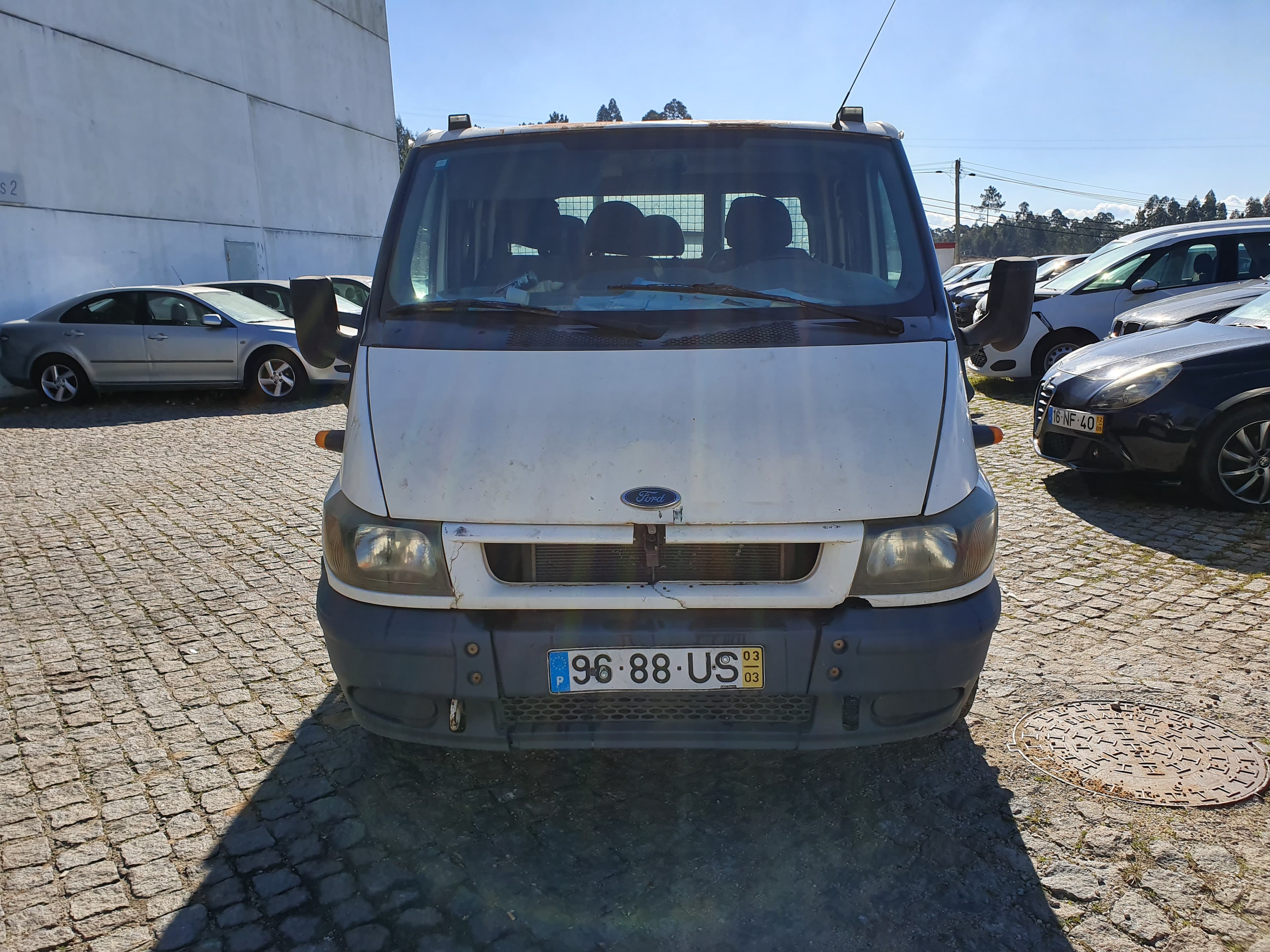 Ford Transit · Ano 2003 — imagen 2