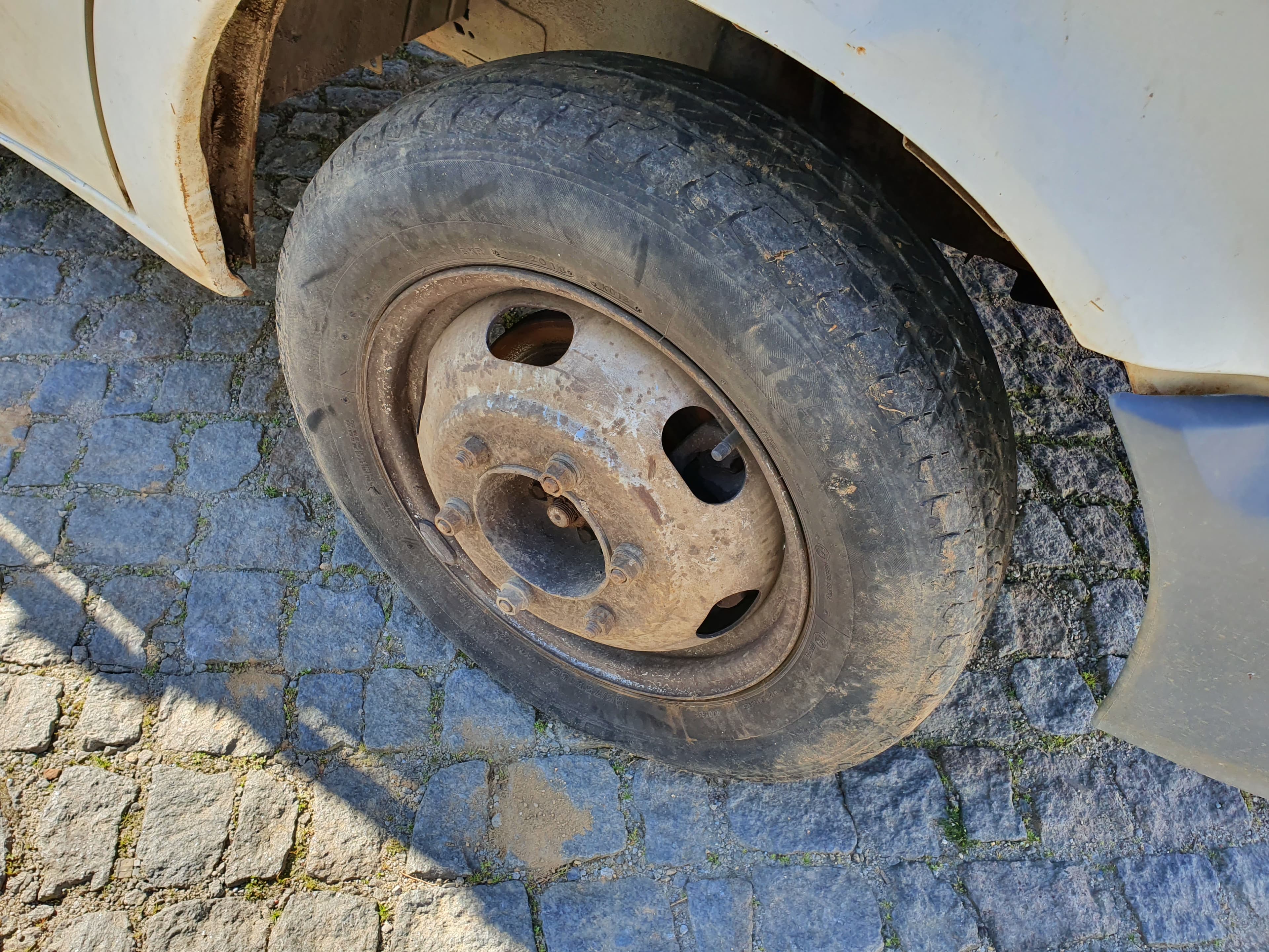 Ford Transit · Ano 2003 — imagen 9
