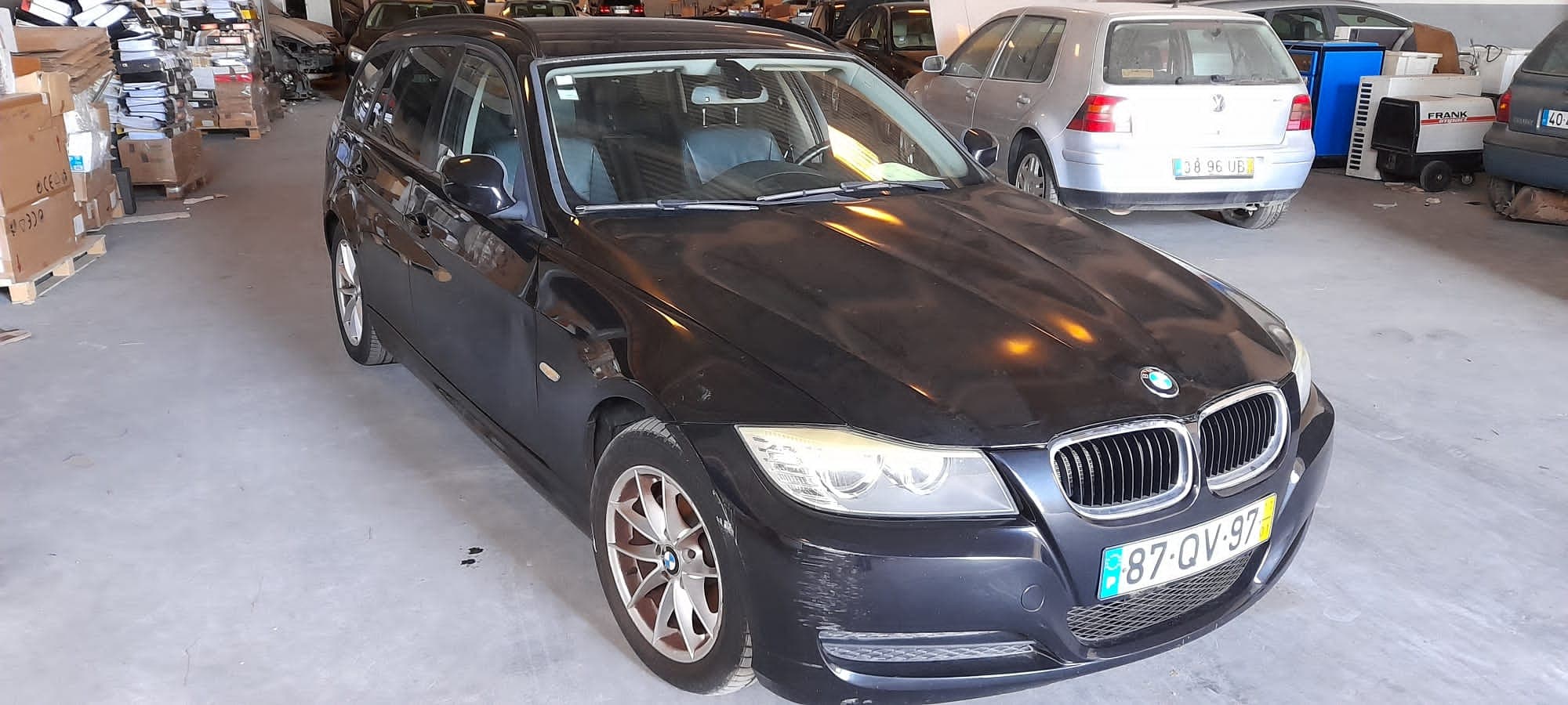 BMW 316D · Ano 2011 — imagem 1