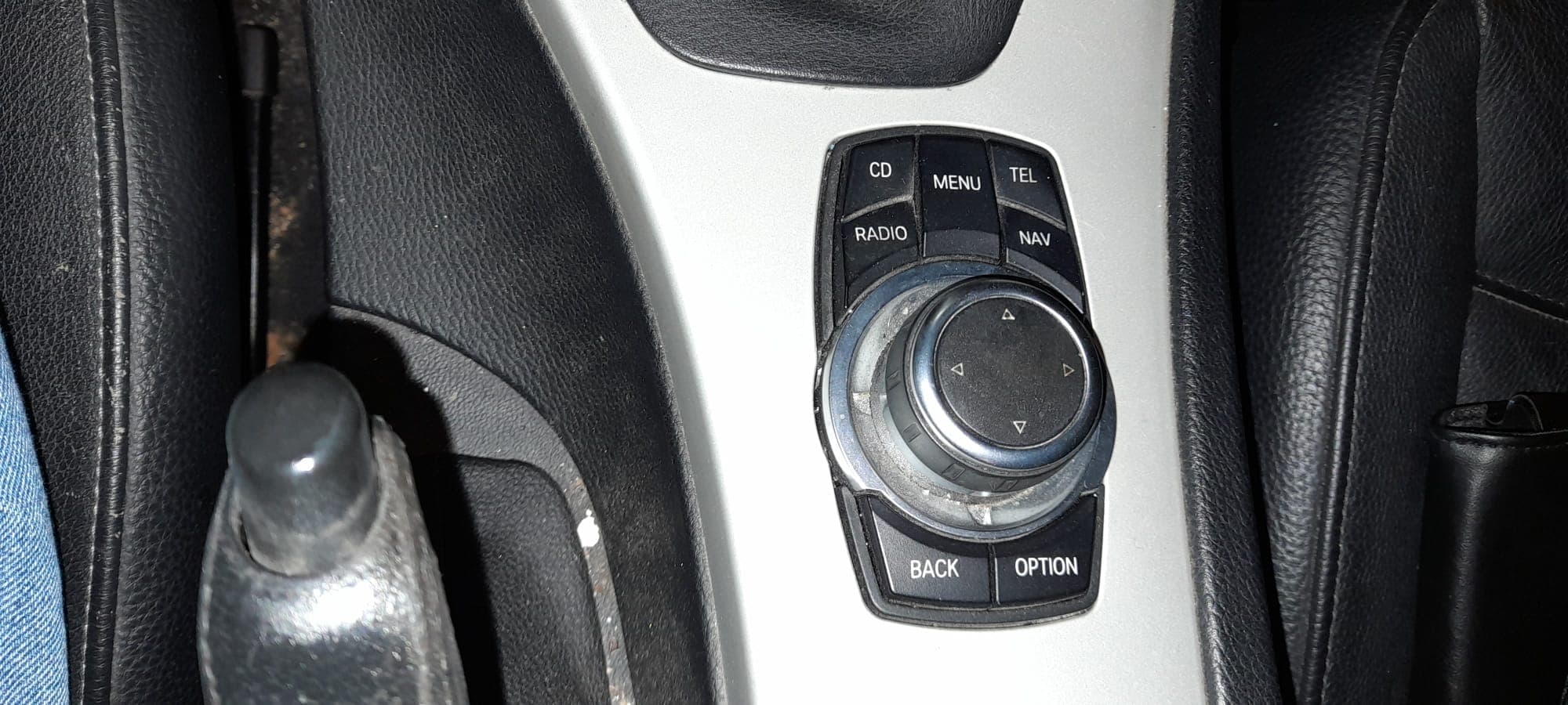 BMW 316D · Ano 2011 — imagem 16
