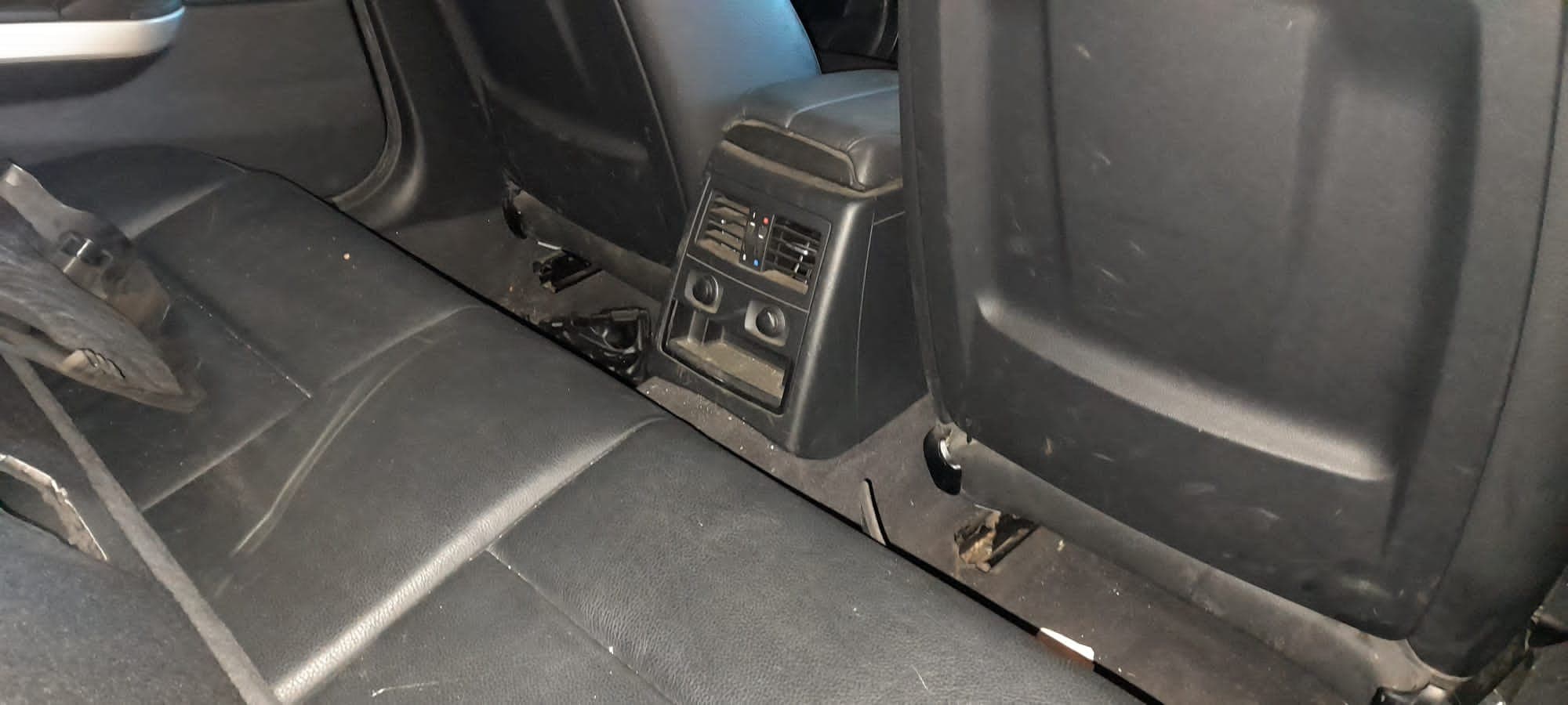 BMW 316D · Ano 2011 — imagem 20