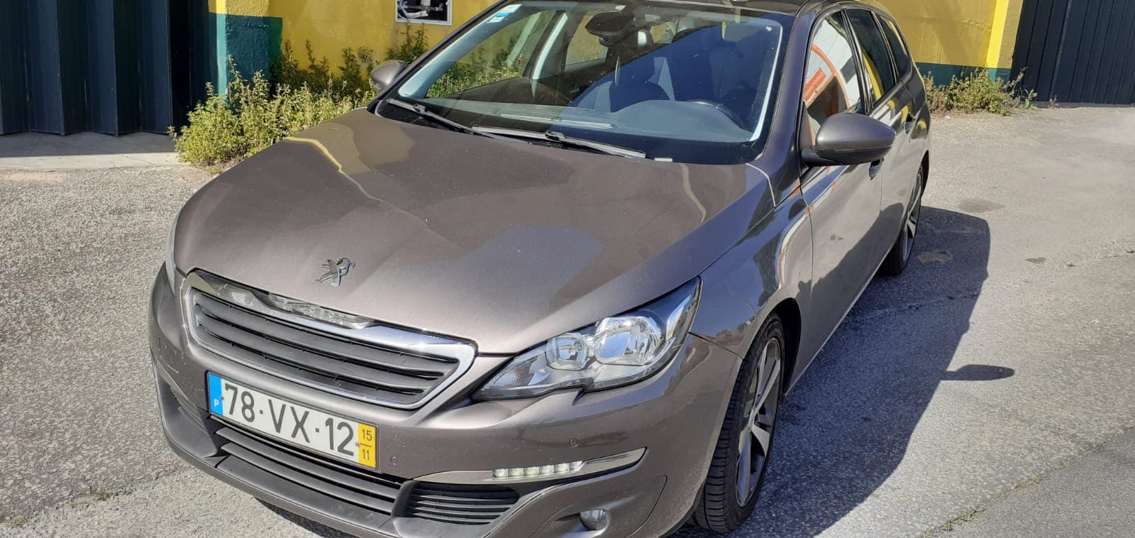 Peugeot 308 SW 1.6 HDI · Ano 2015 — imagem 2