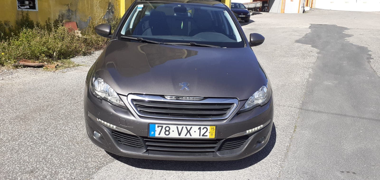 Peugeot 308 SW 1.6 HDI · Ano 2015 — imagem 3