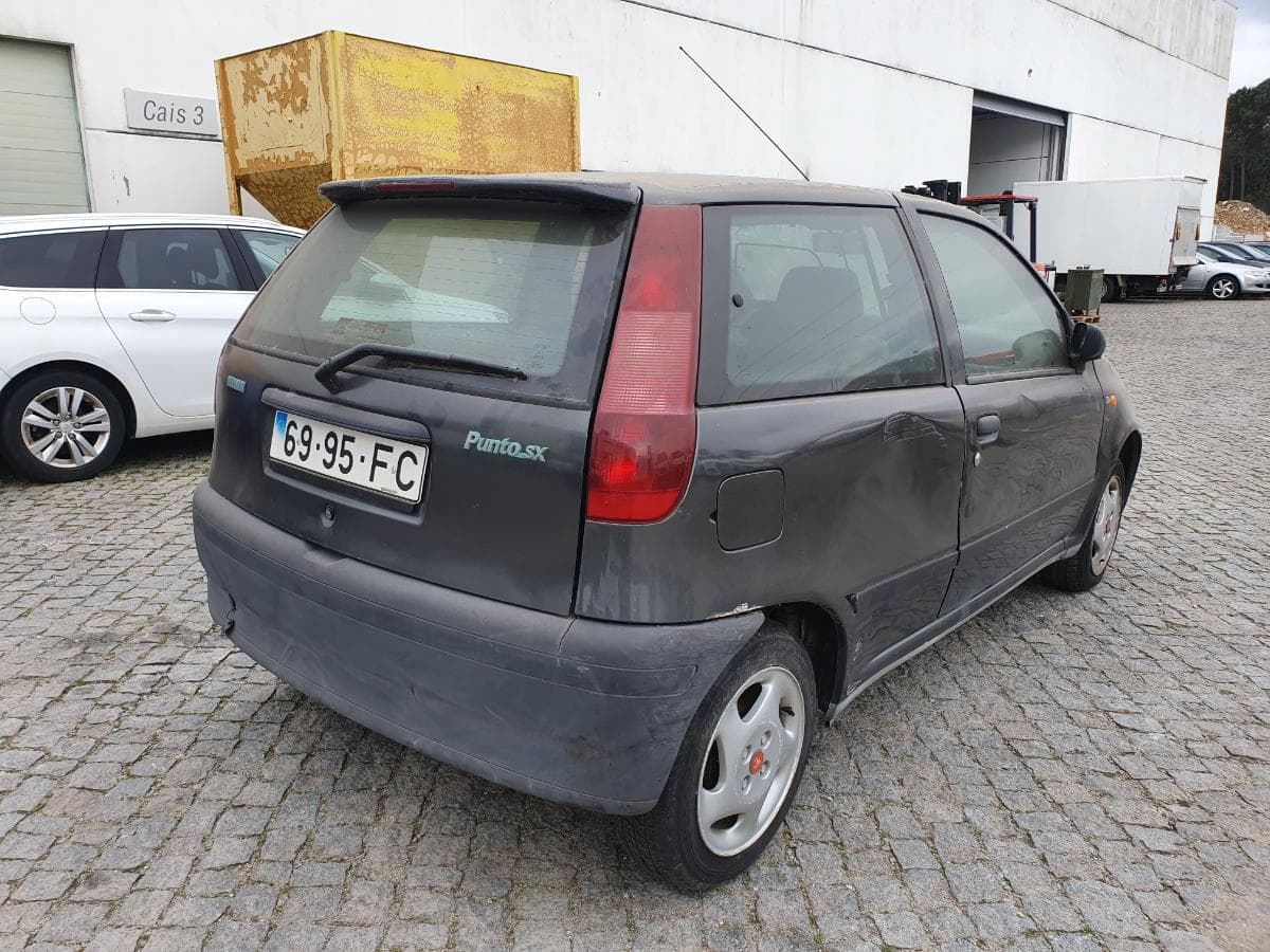 Fiat Punto 1.7 TD — image 6
