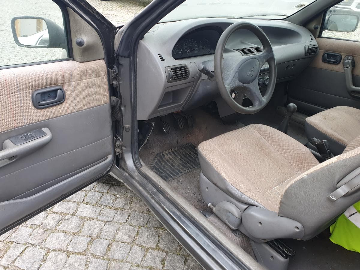 Fiat Punto 1.7 TD — image 20