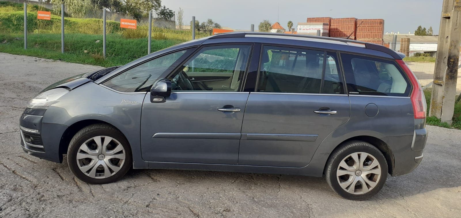 Citroën C4 Grand Picasso 1.6 HDI · Ano 2011 — image 5