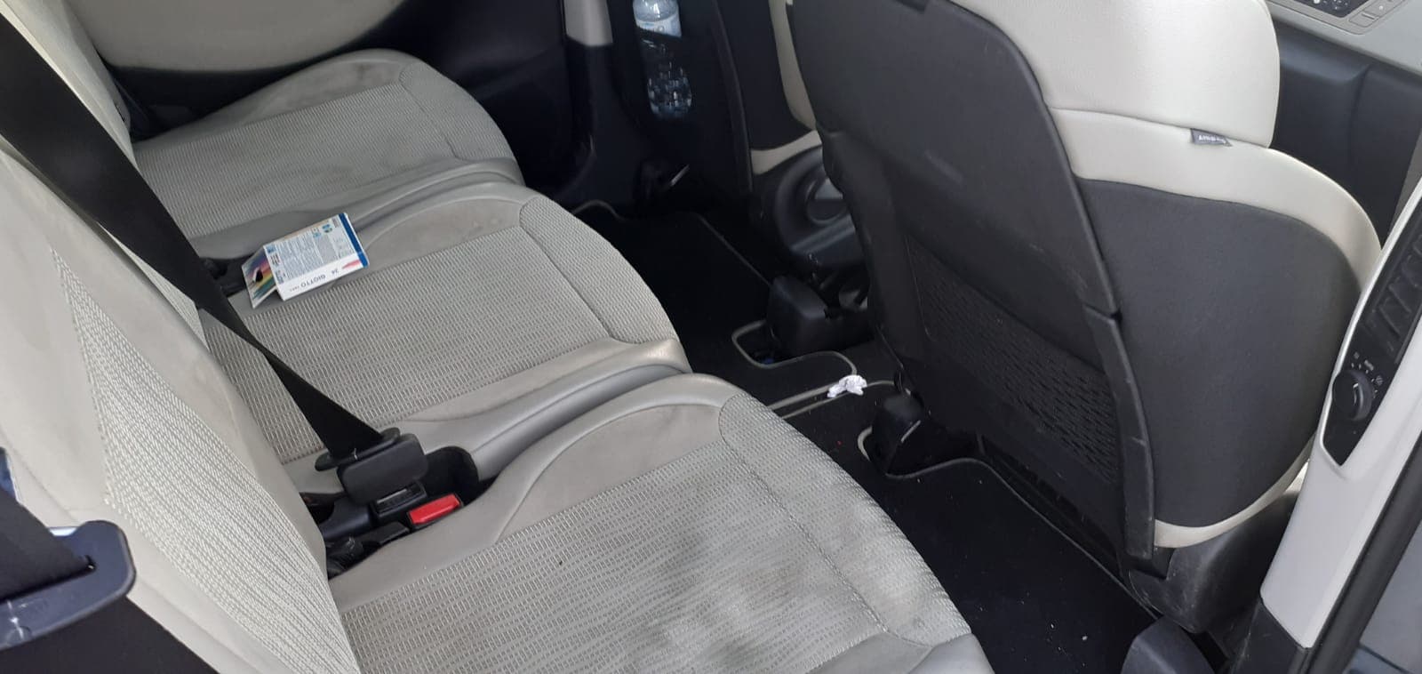 Citroën C4 Grand Picasso 1.6 HDI · Ano 2011 — image 20
