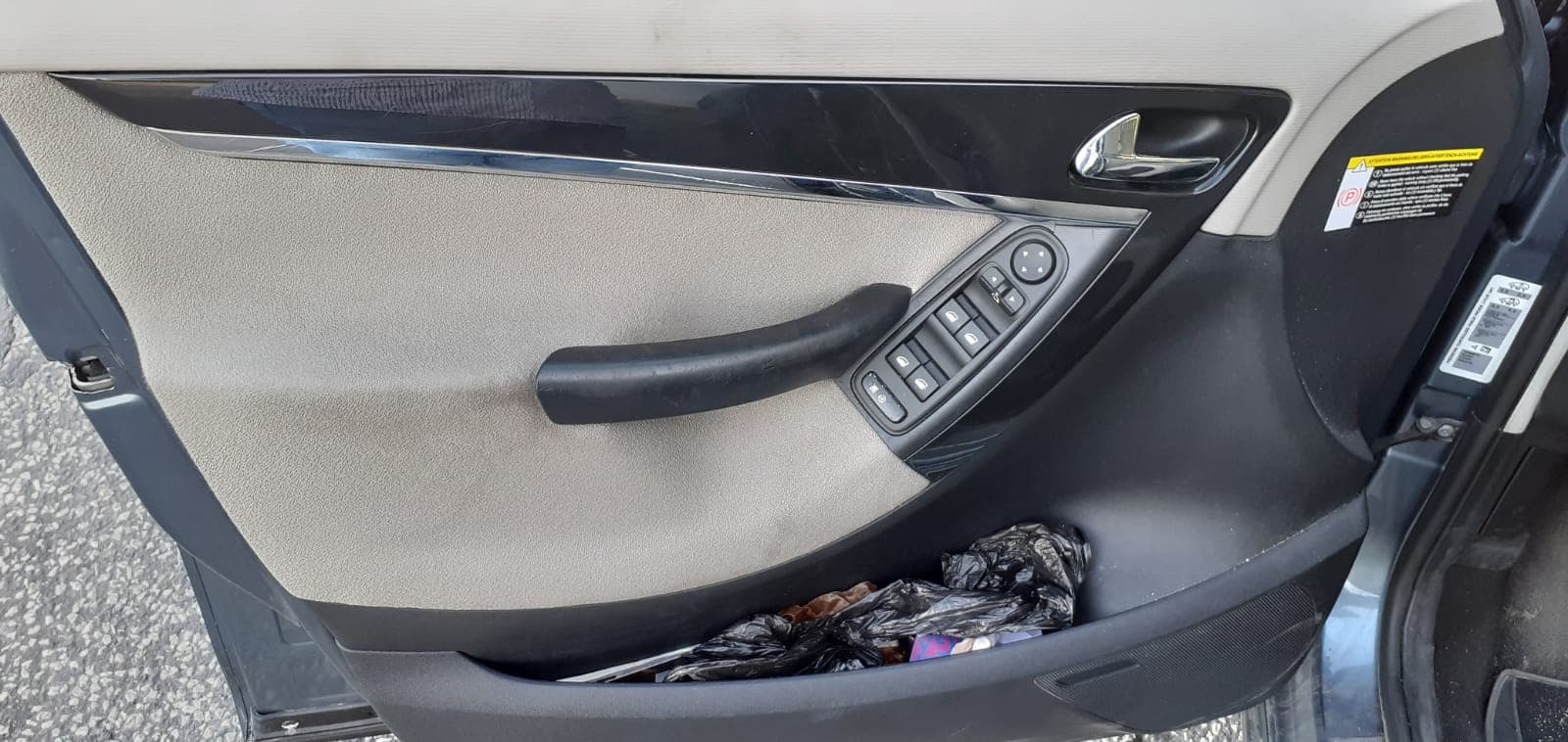 Citroën C4 Grand Picasso 1.6 HDI · Ano 2011 — image 22