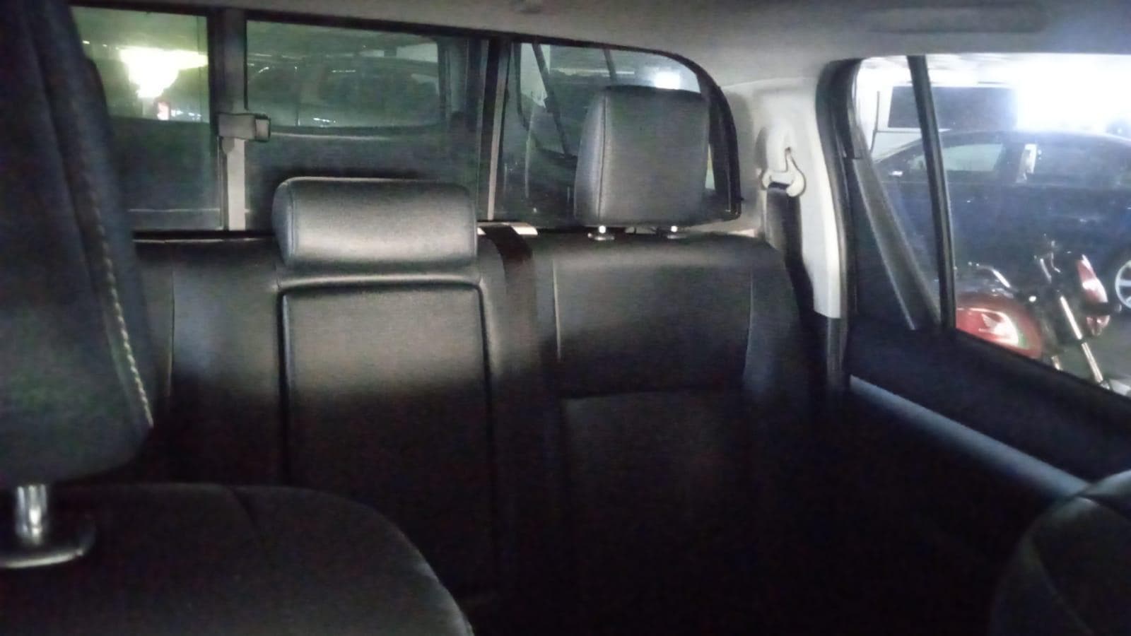 Toyota Hilux 2.8 GD6 — imagen 7